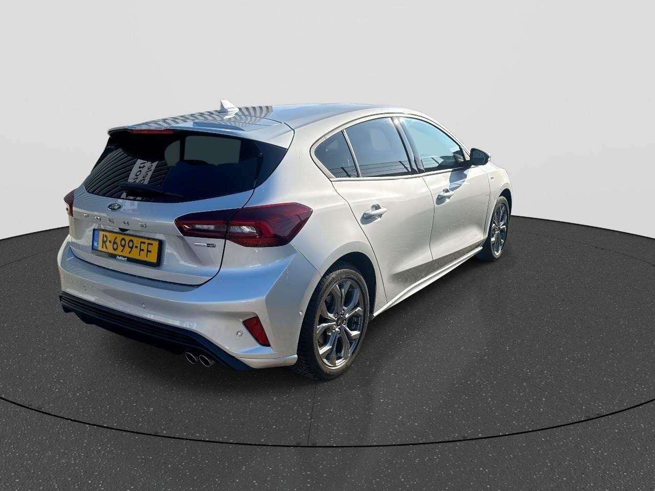 Ford FOCUS 125 PK EcoBoost Hybrid ST Line Style | All Seasonbanden | NL Auto