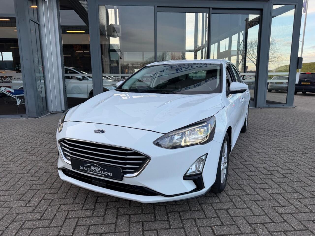 Ford FOCUS 1.0 EB TREND EDITION BUSINESS NAVI AIRCO PDC