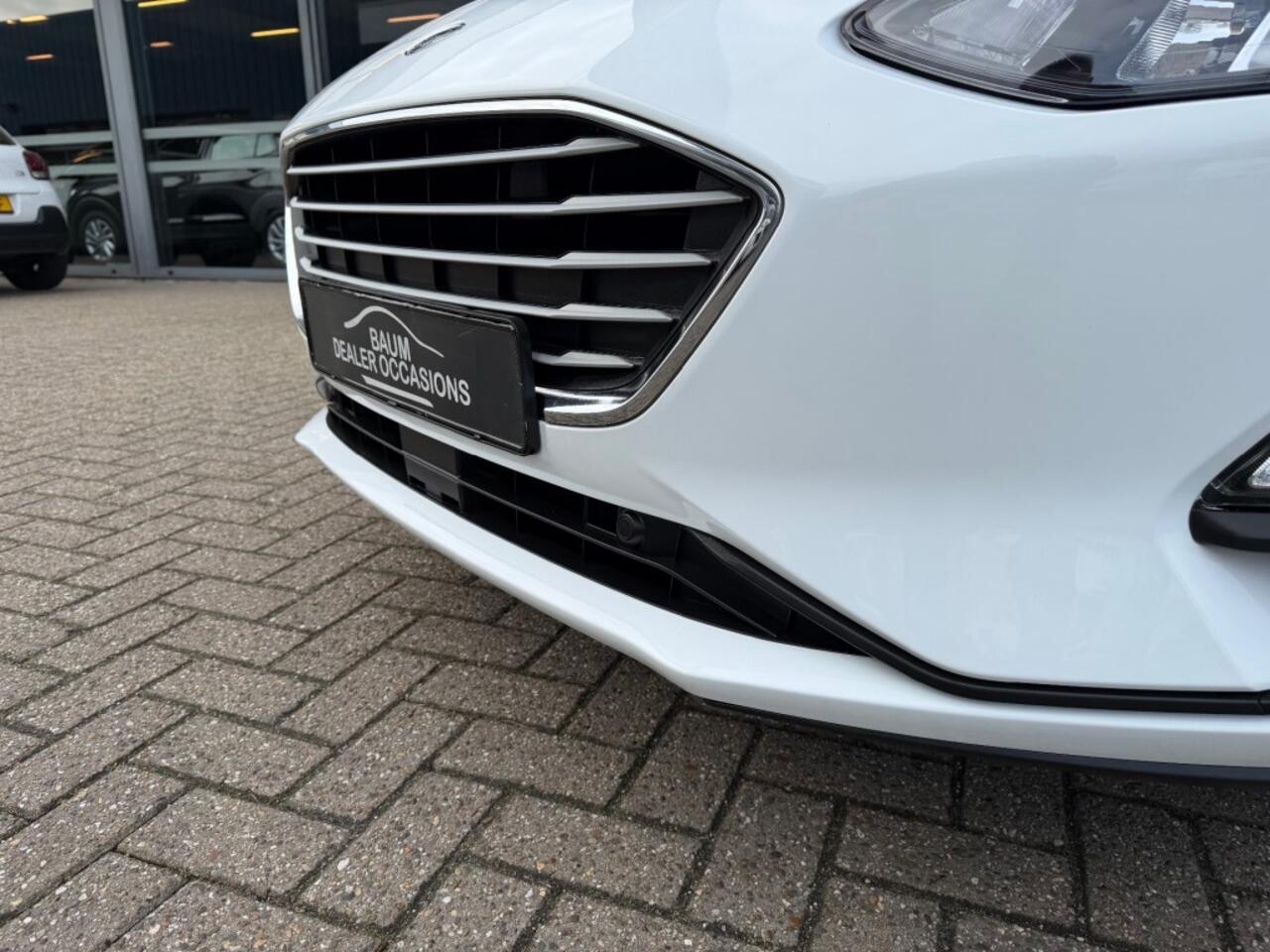 Ford FOCUS 1.0 EB TREND EDITION BUSINESS NAVI AIRCO PDC