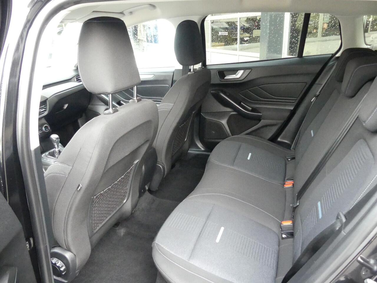 Ford FOCUS Wagon 1.0 EcoBoost Hybrid Active Style *t/m 10de bouwjaar garantie!