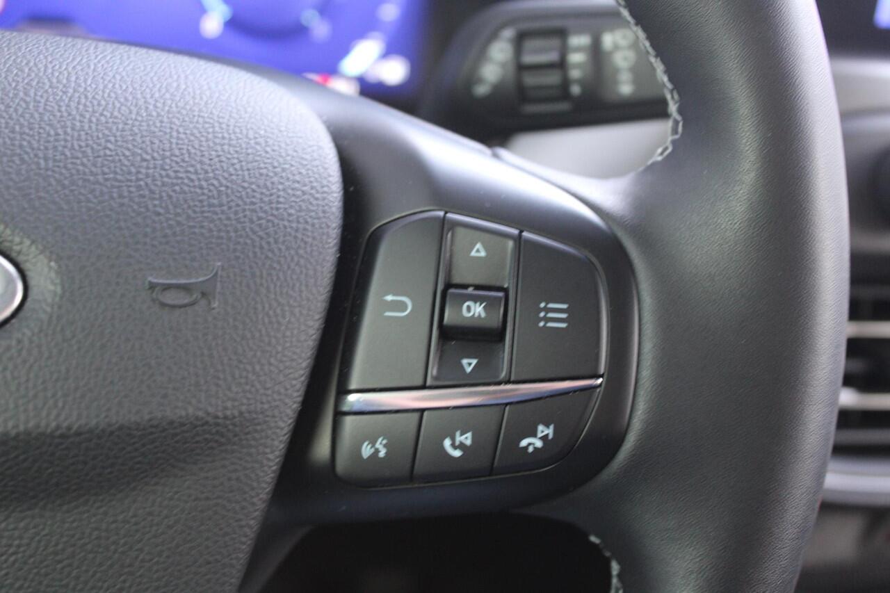 Ford FOCUS Wagon 1.0 EcoBoost Titanium X Business Automaat | Trekhaak | Winter Pack | Adaptive cruise control | Camera