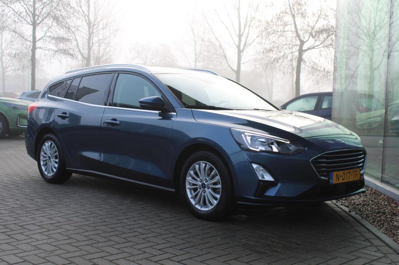 Ford FOCUS Wagon 1.0 EcoBoost Titanium X Business Automaat | Trekhaak | Winter Pack | Adaptive cruise control | Camera