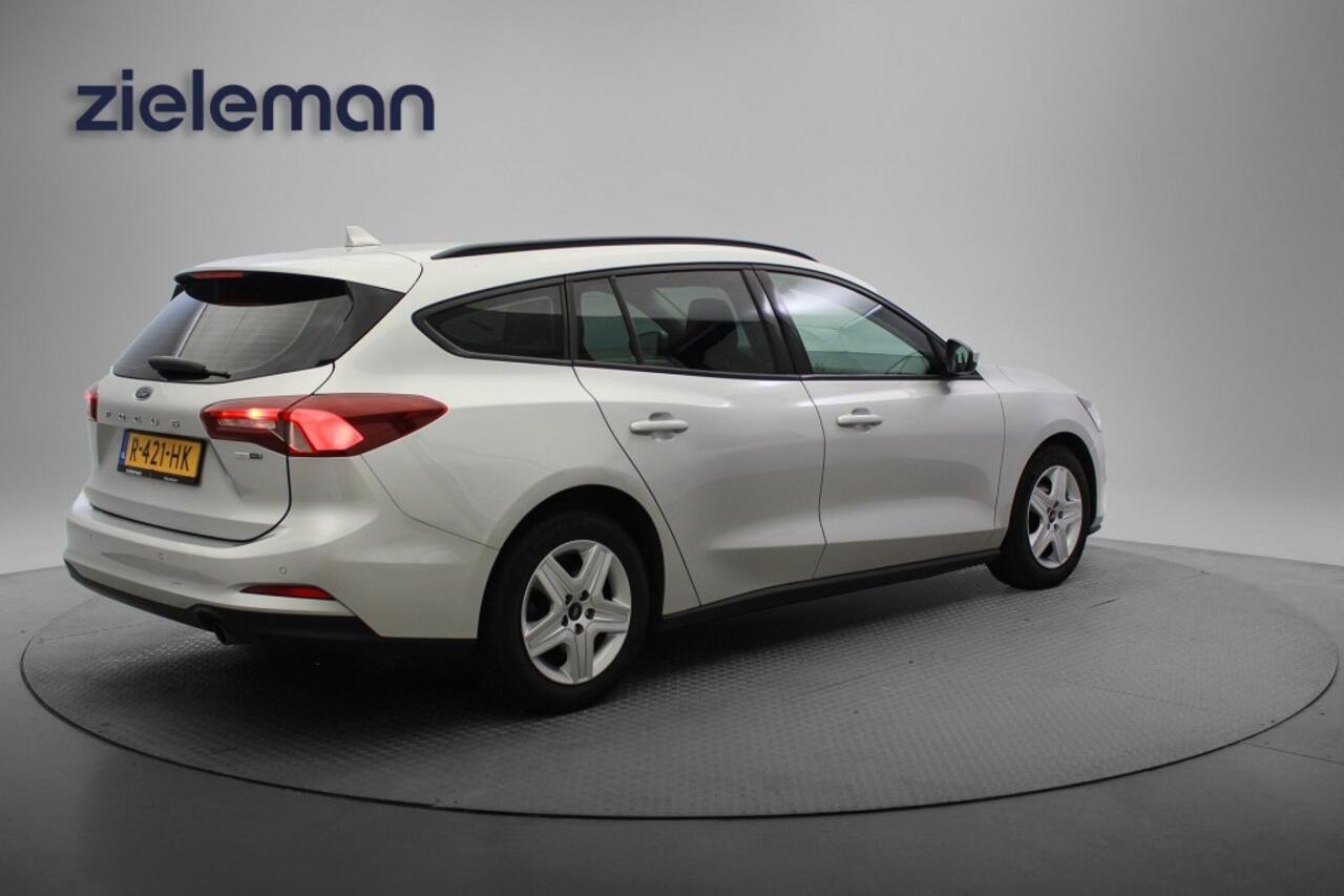 Ford FOCUS Wagon 1.0 EcoBoost Hybrid Titanium - Carplay, Navi, Cruise