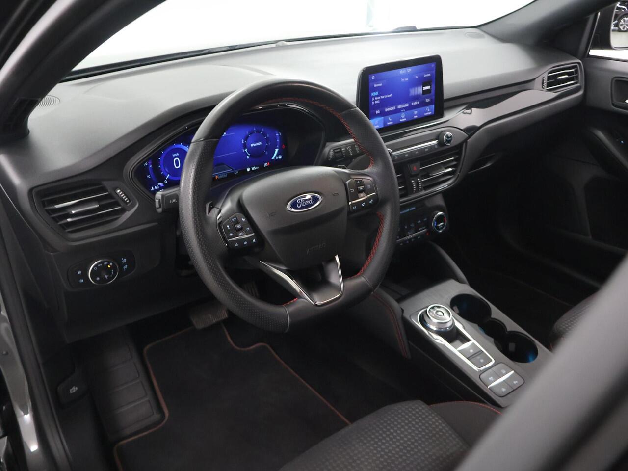 Ford FOCUS 1.5 EcoBoost ST Line X Business | Winterpakket | Cruise Control Adaptief | Full LED | Parkeercamera | Climate Control |