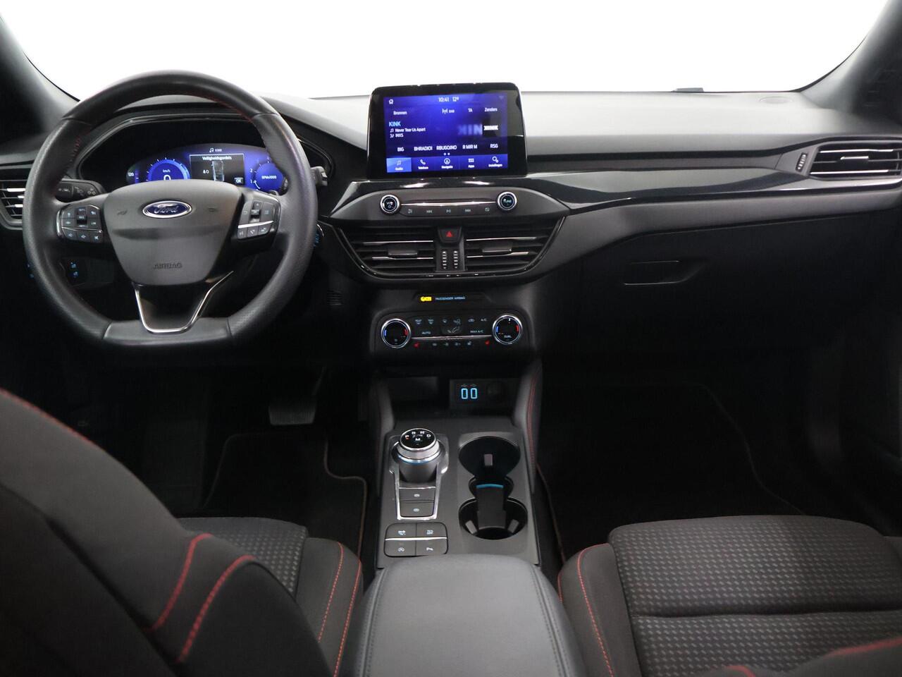 Ford FOCUS 1.5 EcoBoost ST Line X Business | Winterpakket | Cruise Control Adaptief | Full LED | Parkeercamera | Climate Control |