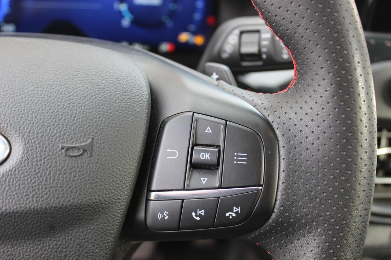 Ford FOCUS 1.5 182pk ST Line Business Automaat Navi, Camera, Winterpack, Pdc, 18", Afn. Trekhaak,