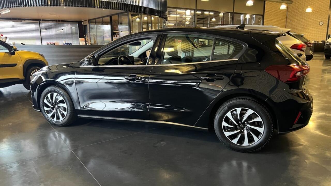 Ford FOCUS 1.0 AUTOMAAT Titanium Hybride