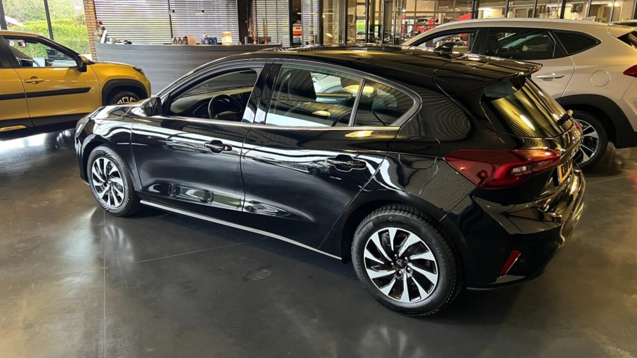 Ford FOCUS 1.0 AUTOMAAT Titanium Hybride