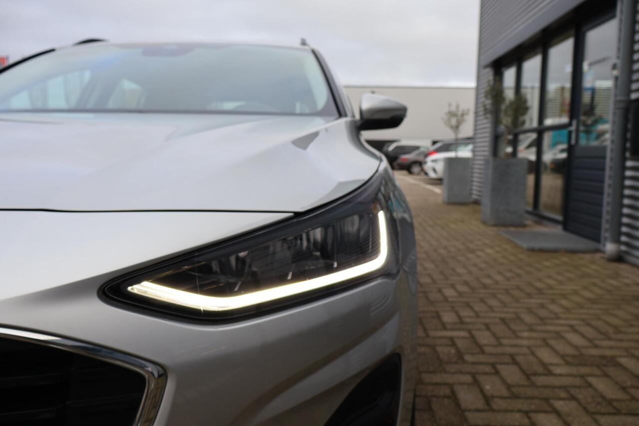 Ford FOCUS Wagon 1.0 Hybrid Connected 1e Eigenaar | Volledig Onderh | NL-Auto | BTW | Trekhaak | CarPlay | Navi | Cruise | Start/Stop | Full Led | Bots | LMV | PDC