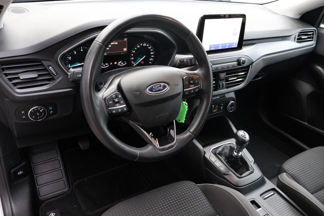 Ford FOCUS Wagon 1.0 Hybrid Connected 1e Eigenaar | Volledig Onderh | NL-Auto | BTW | Trekhaak | CarPlay | Navi | Cruise | Start/Stop | Full Led | Bots | LMV | PDC