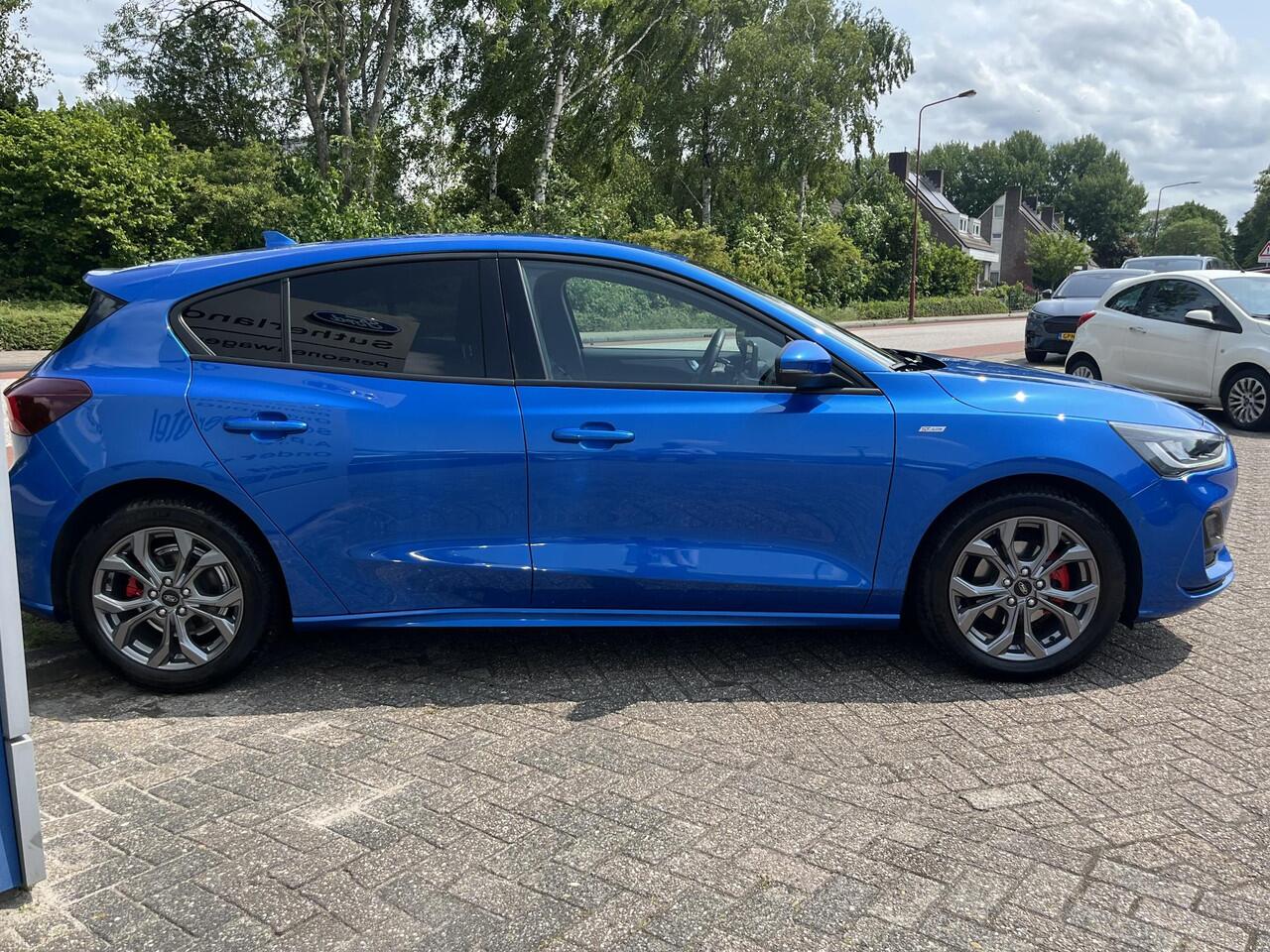 Ford FOCUS 1.0 EcoBoost Hybrid ST Line 125 Pk | Achteruitrijcamera | Keyless | Led Koplampen | Dual Climate Control |