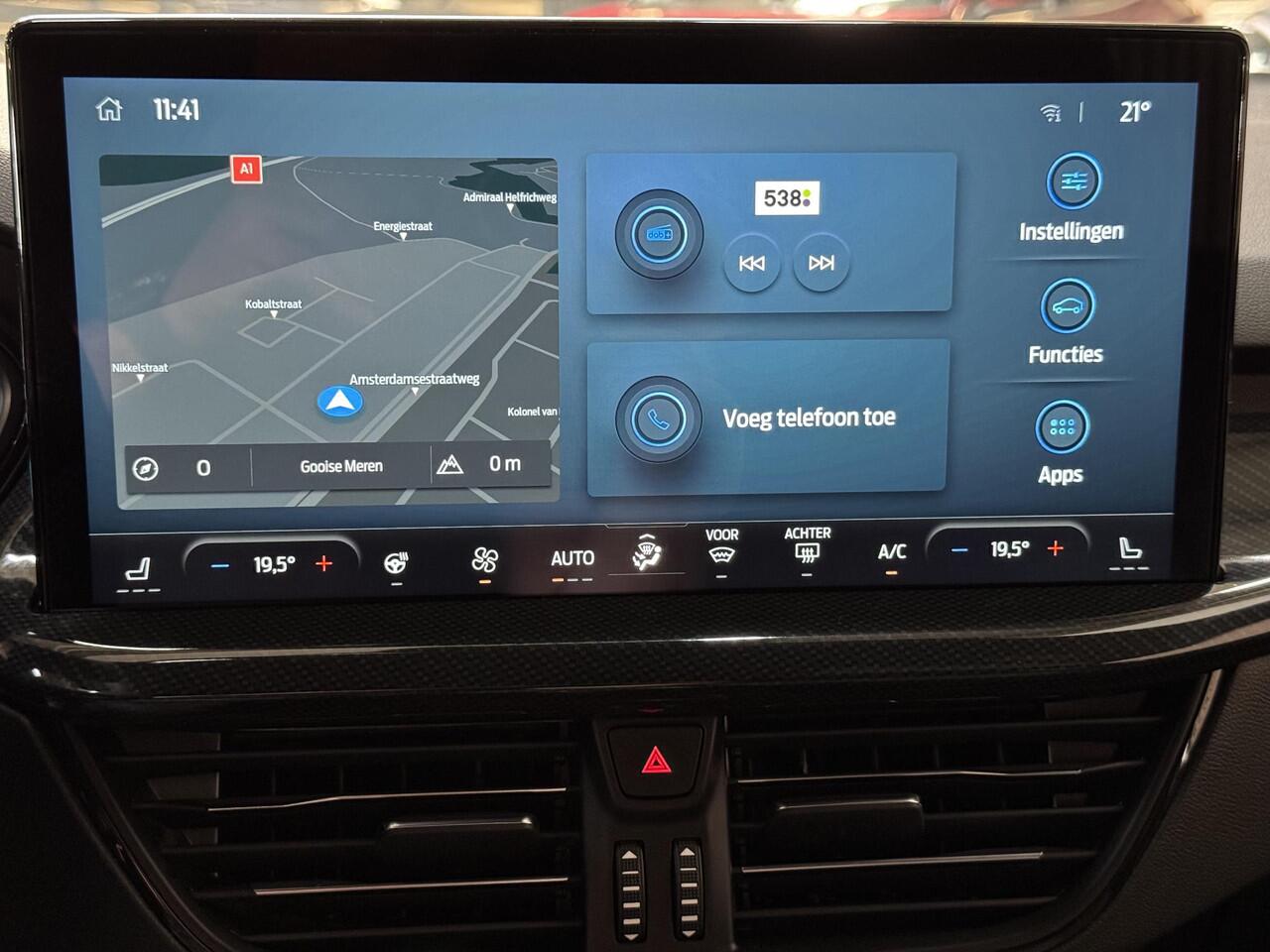 Ford FOCUS 1.0 EcoB Hybrid ST Line Sync-4 Navi Winter pack 18" LM velgen Full LED Privacy Glass Wagon