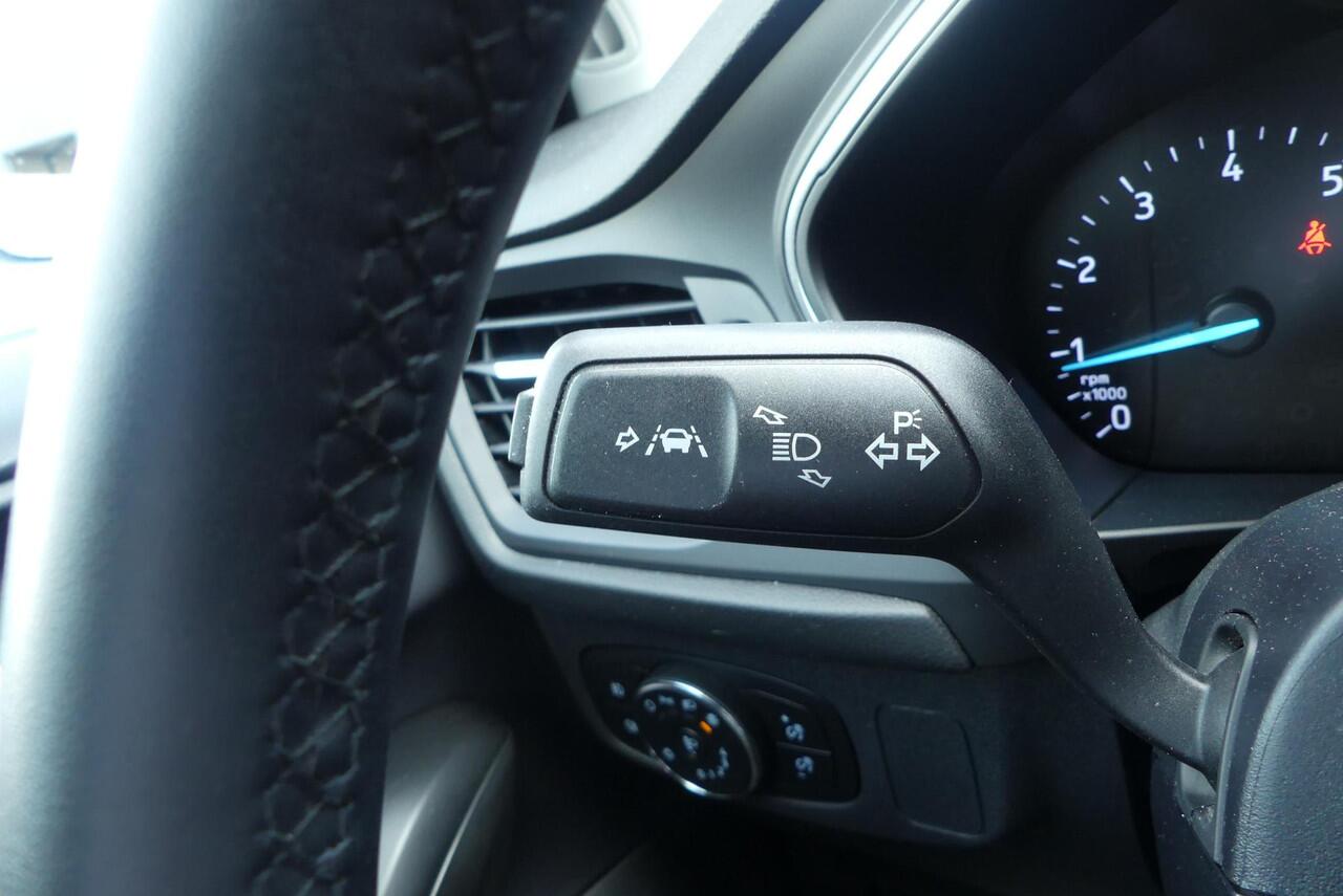 Ford FOCUS Wagon 1.0 EcoBoost Hybrid Titanium CRUISE, CLIMA, NAVI, STOEL/STUURVERWARMING, PDC V&A, 36.013KM