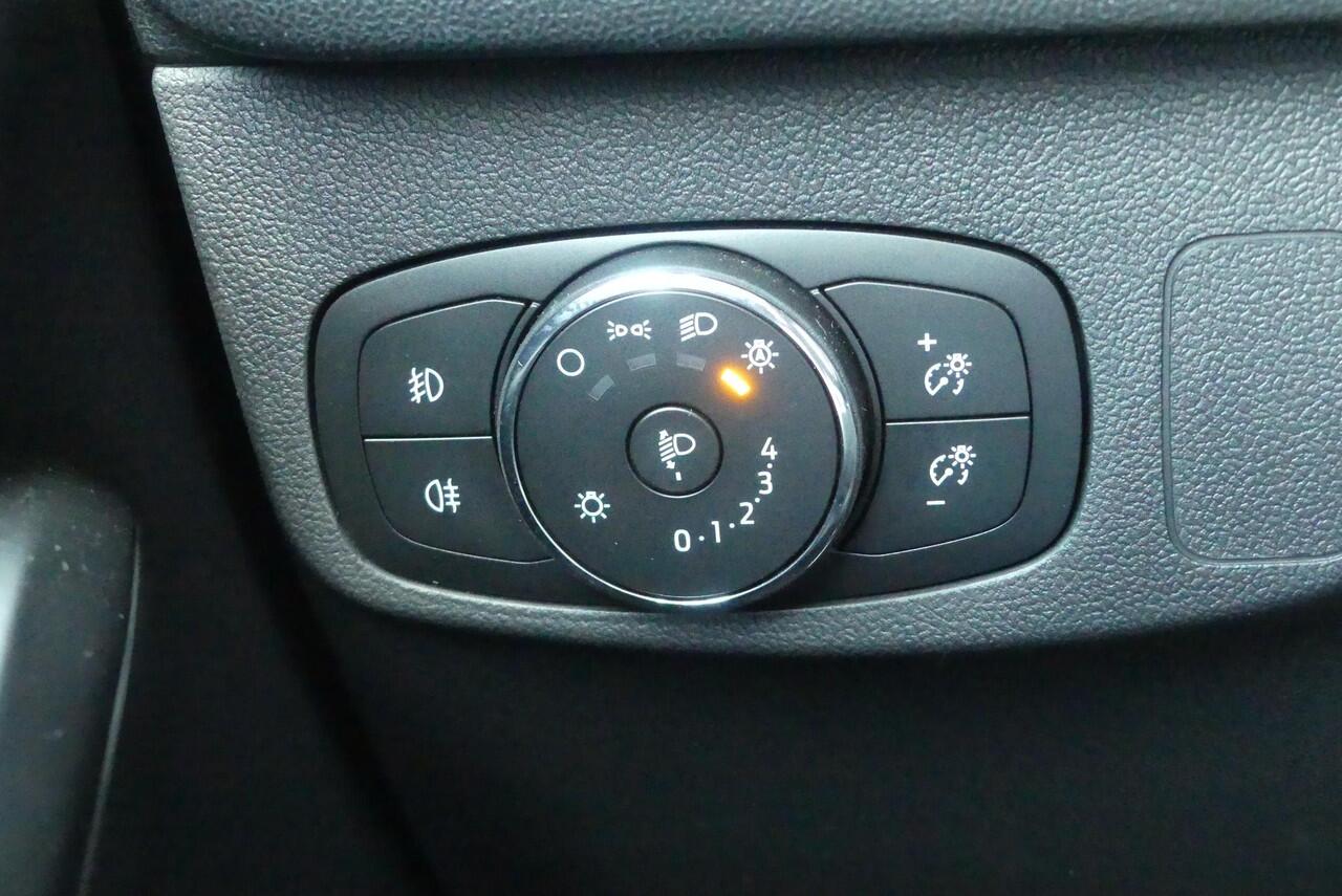 Ford FOCUS Wagon 1.0 EcoBoost Hybrid Titanium CRUISE, CLIMA, NAVI, STOEL/STUURVERWARMING, PDC V&A, 36.013KM