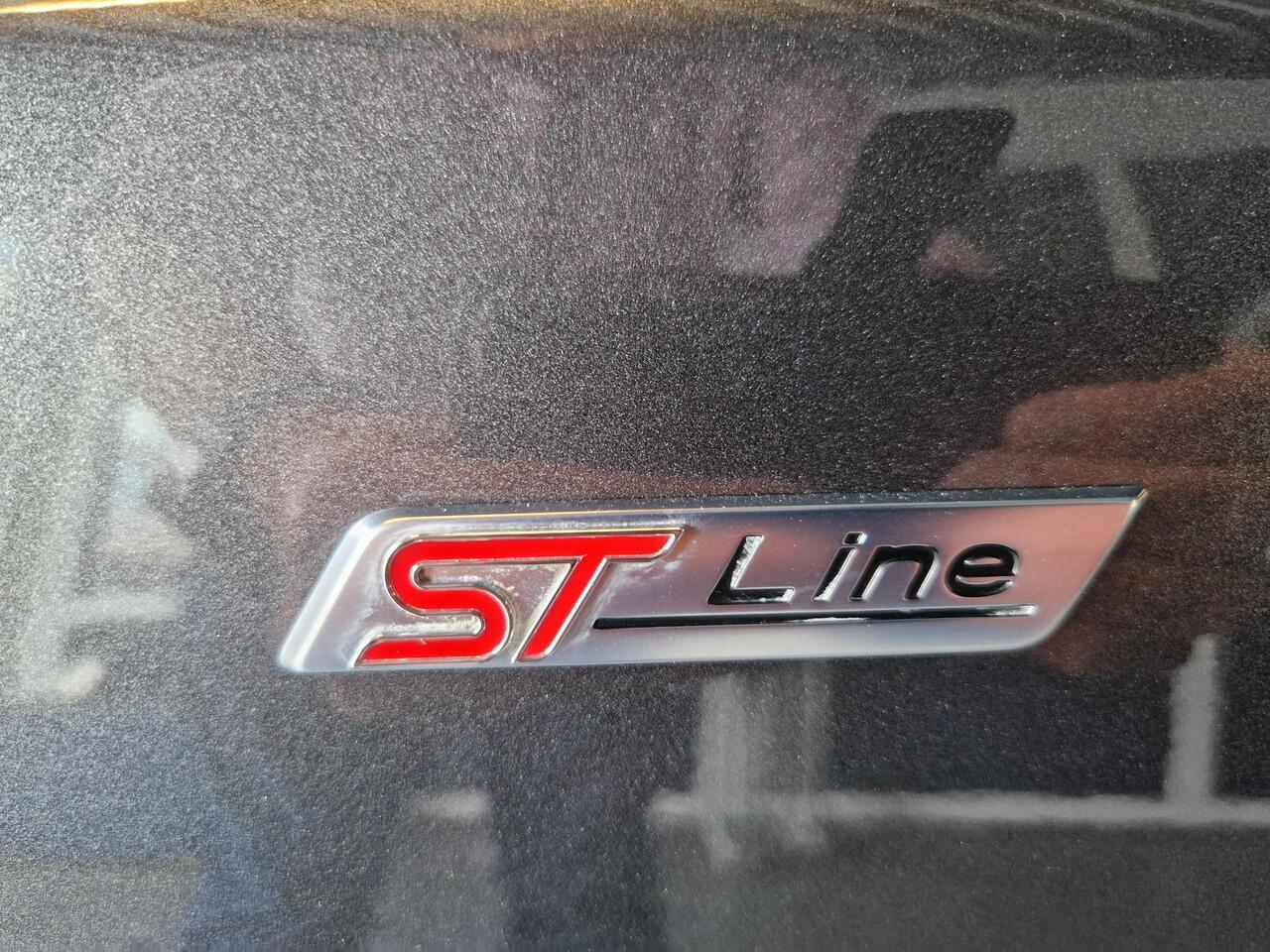 Ford FOCUS Wagon 1.0 EcoBoost Hybrid ST Line