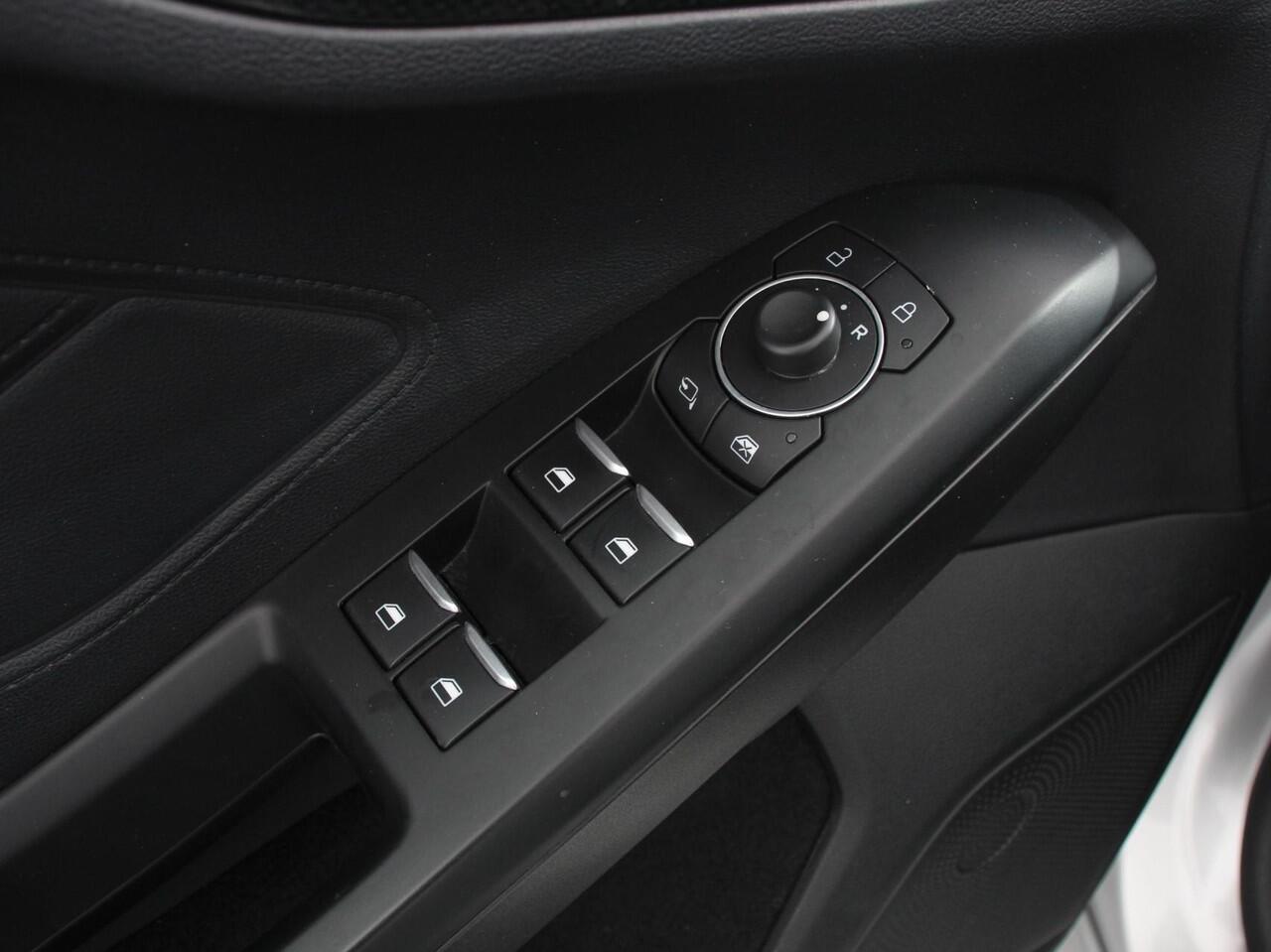 Ford FOCUS Wagon 1.0 125pk Hybrid Automaat ST Navigatie Climate control cruise control Carplay LM velgen Parkeersensoren Led Matrix koplampen