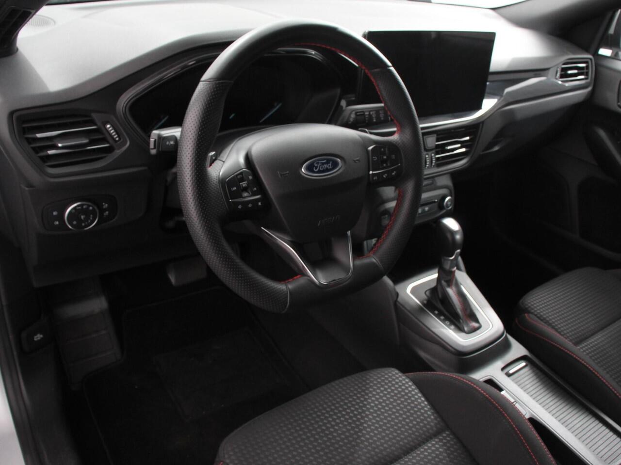 Ford FOCUS Wagon 1.0 125pk Hybrid Automaat ST Navigatie Climate control cruise control Carplay LM velgen Parkeersensoren Led Matrix koplampen