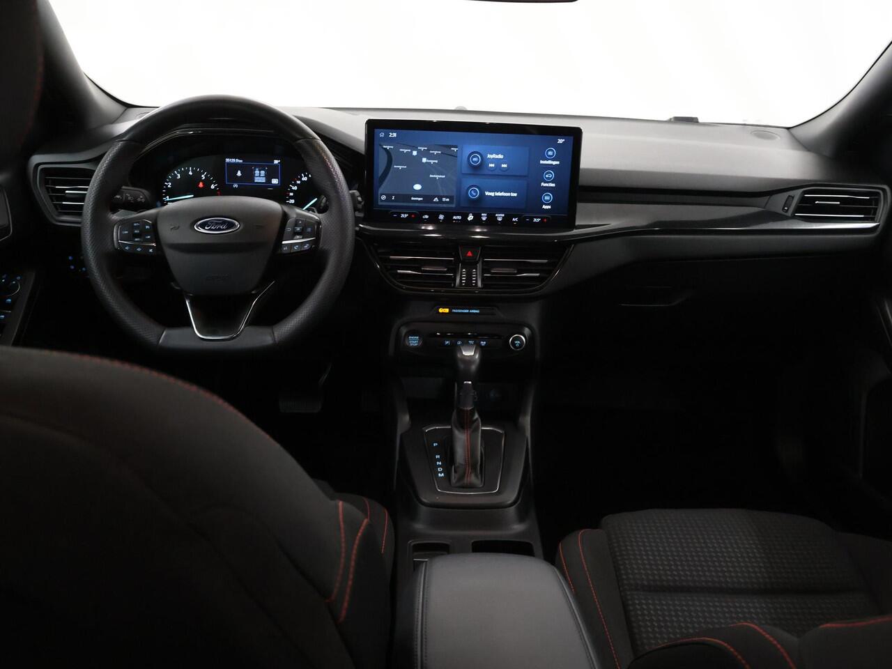 Ford FOCUS Wagon 1.0 EcoBoost Hybrid ST Line | Navigatie | Parkeercamera | Climate Control | Cruise control | Draadloos Carplay & Android Auto | Inklapbare spiegels