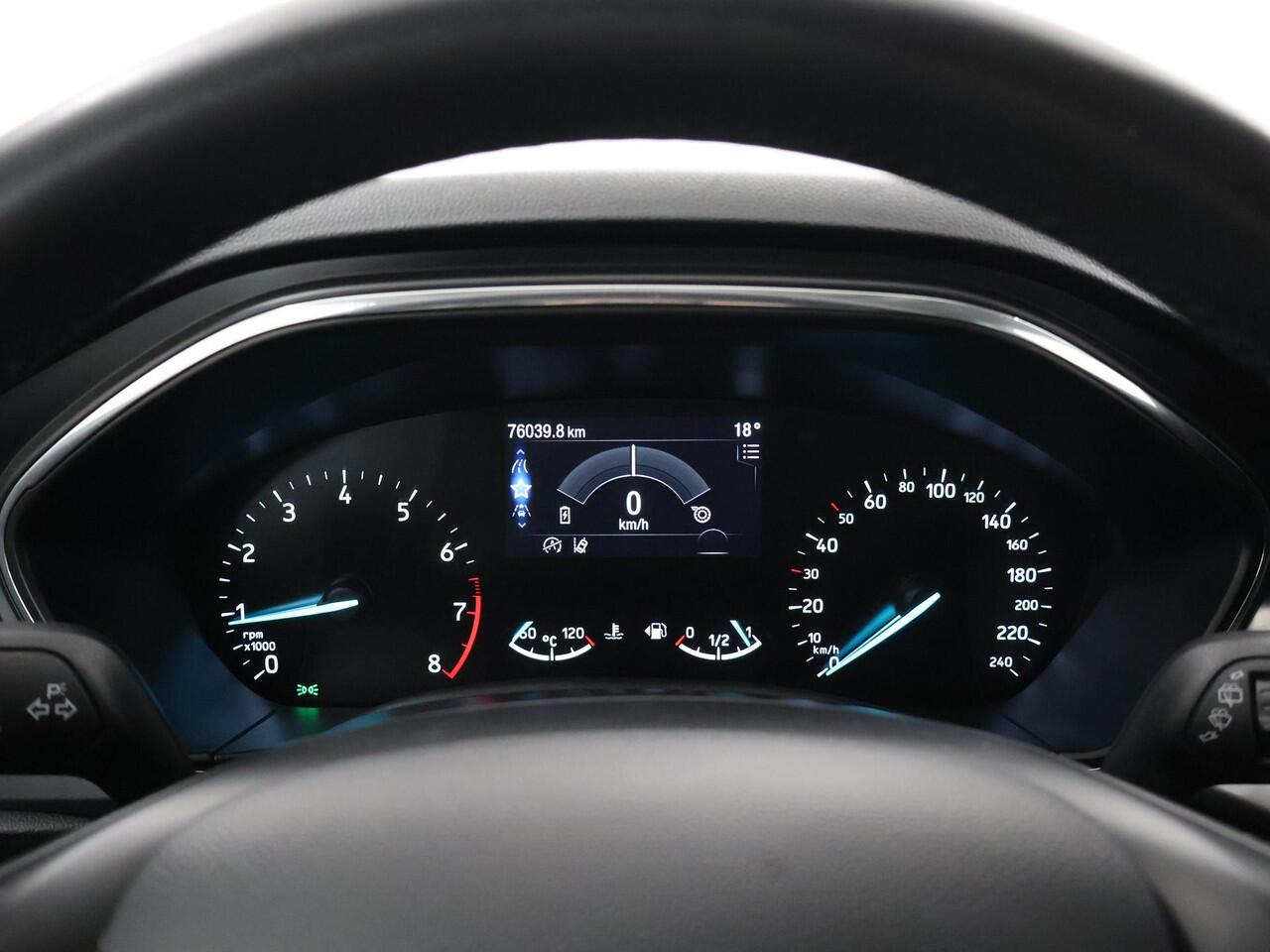 Ford FOCUS Wagon 1.0 EcoBoost Hybrid Titanium | Navigatie | Climate Control | Cruise Control | Parkeersensoren |