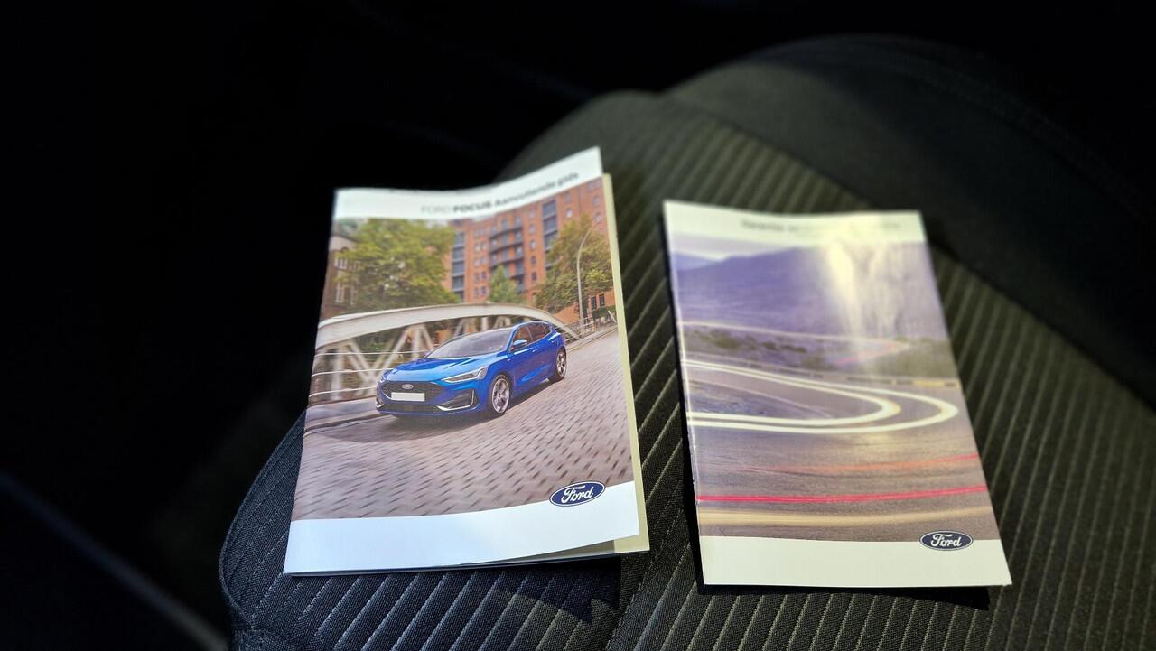 Ford FOCUS 1.0 EcoBoost Hybrid Titanium X | Apple Carplay/Android Auto | Navigatie | Digital Cockpit |