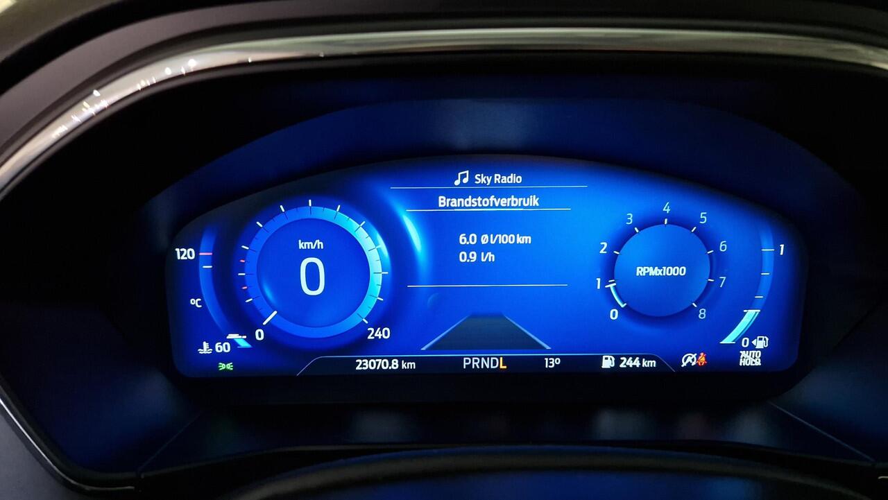 Ford FOCUS 1.0 EcoBoost Hybrid Titanium X | Apple Carplay/Android Auto | Navigatie | Digital Cockpit |