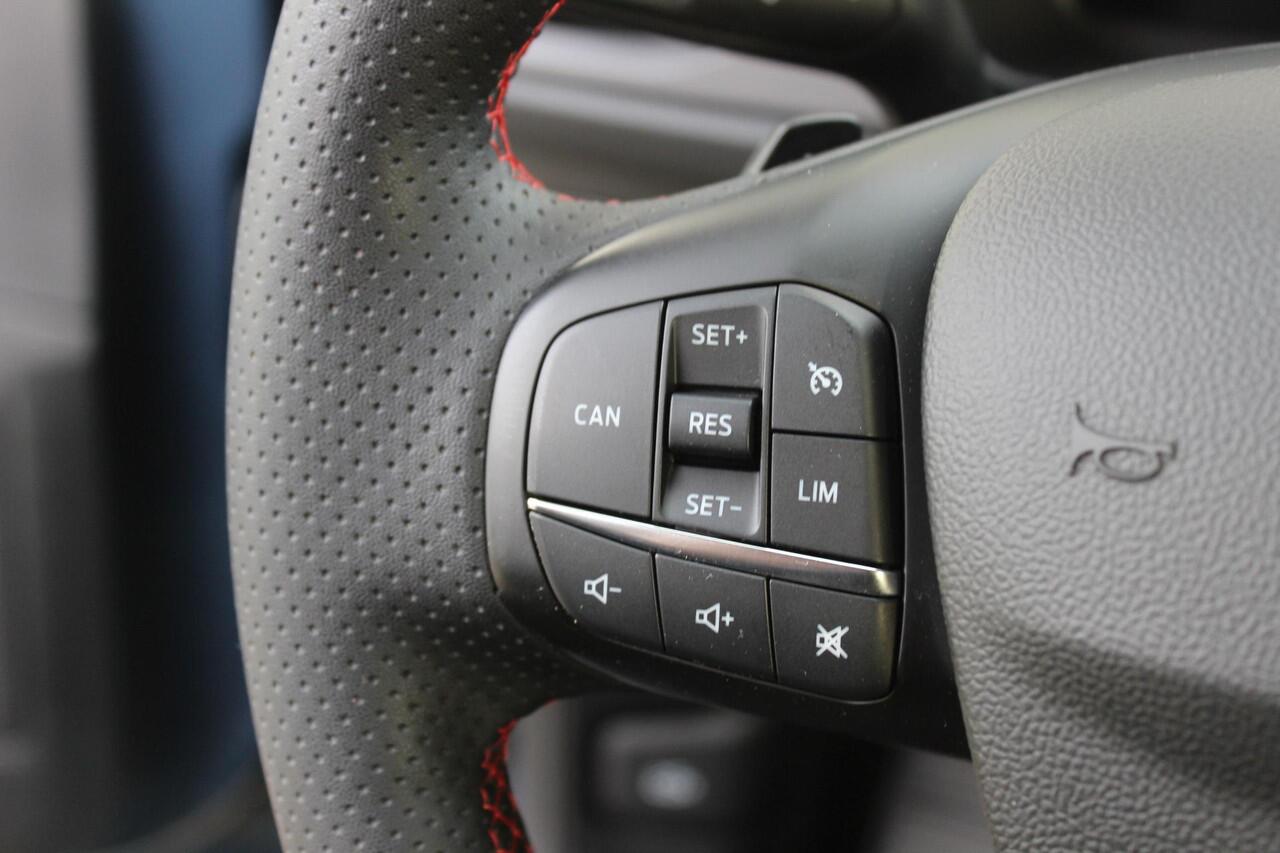 Ford FOCUS Wagon 1.0 EcoBoost Hybrid ST Line X