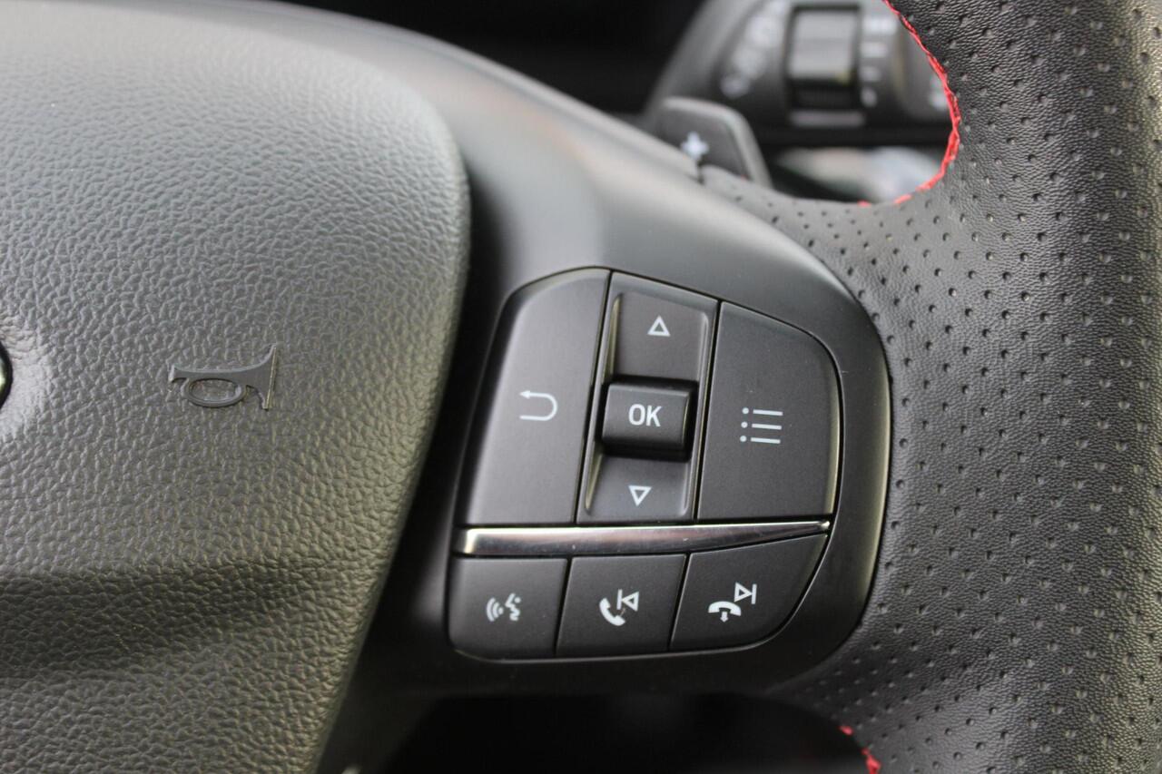 Ford FOCUS Wagon 1.0 EcoBoost Hybrid ST Line X