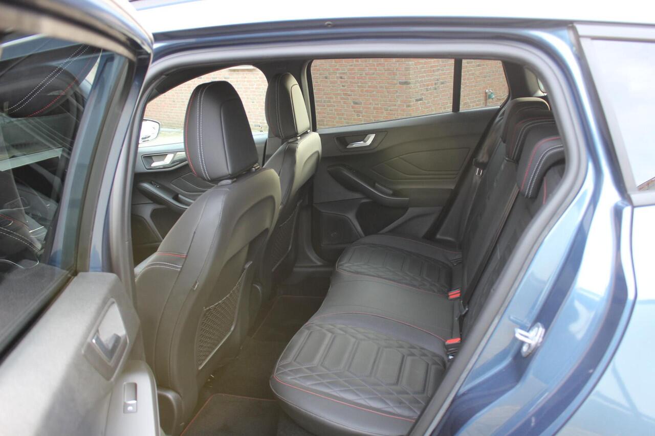 Ford FOCUS Wagon 1.0 EcoBoost Hybrid ST Line X