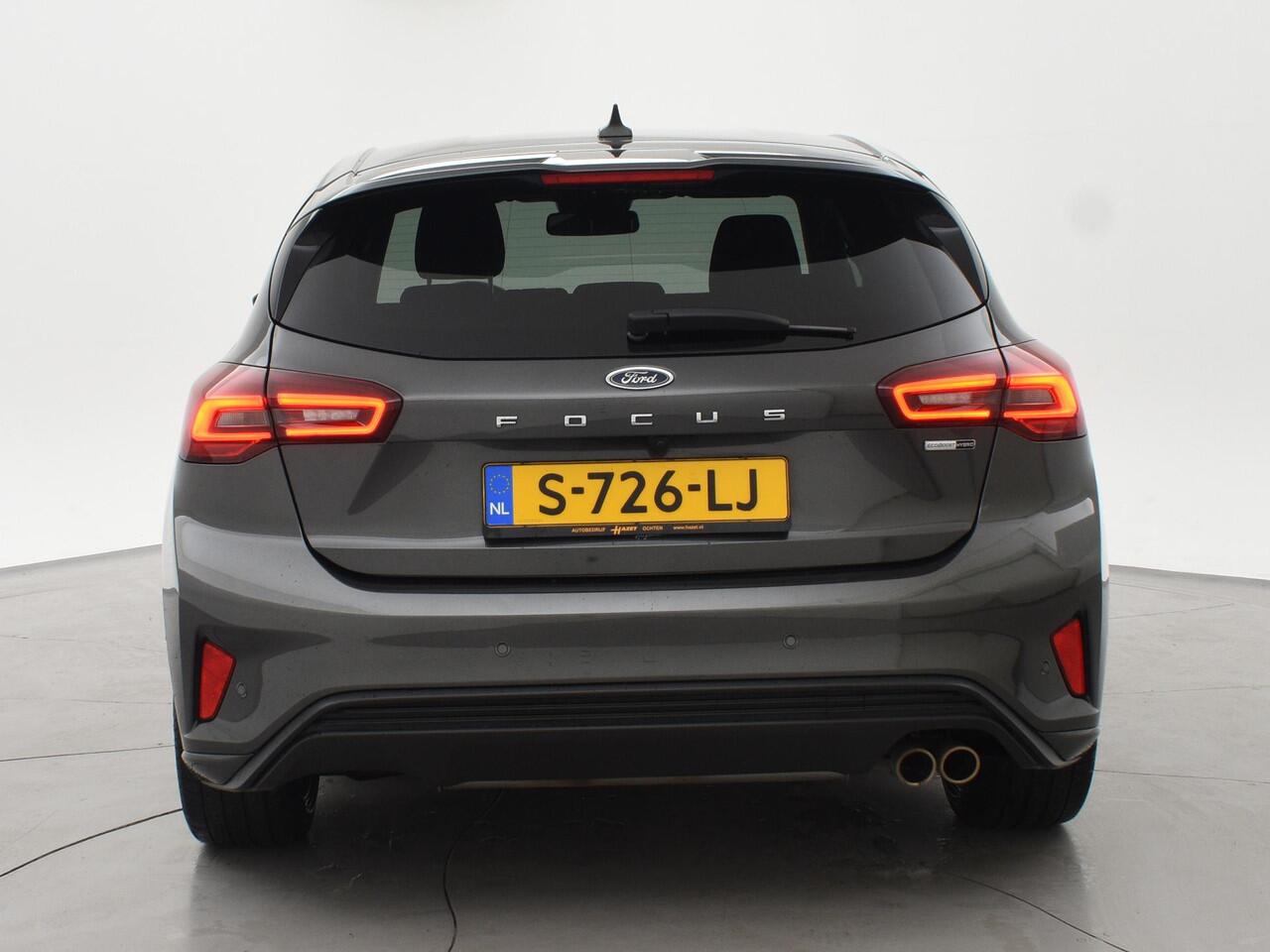Ford FOCUS 1.0 ECOBOOST HYBRID 155 PK ST-LINE X + B&O | WINTERPACK | 13" NAVIGATIE | HEAD-UP | 18 INCH | ADAPTIVE CRUISE