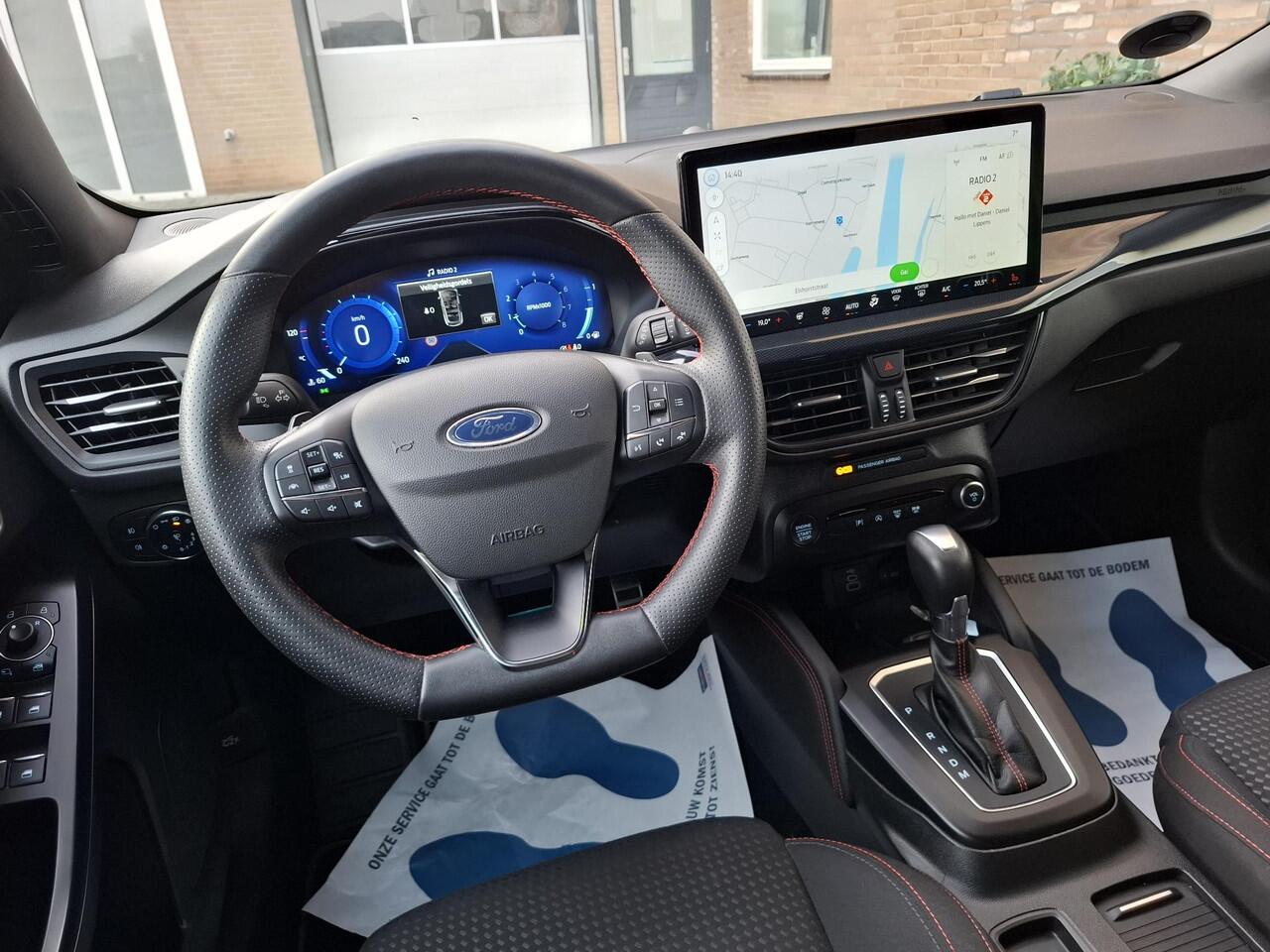Ford FOCUS 1.0 EcoBoost Hybrid ST Line X