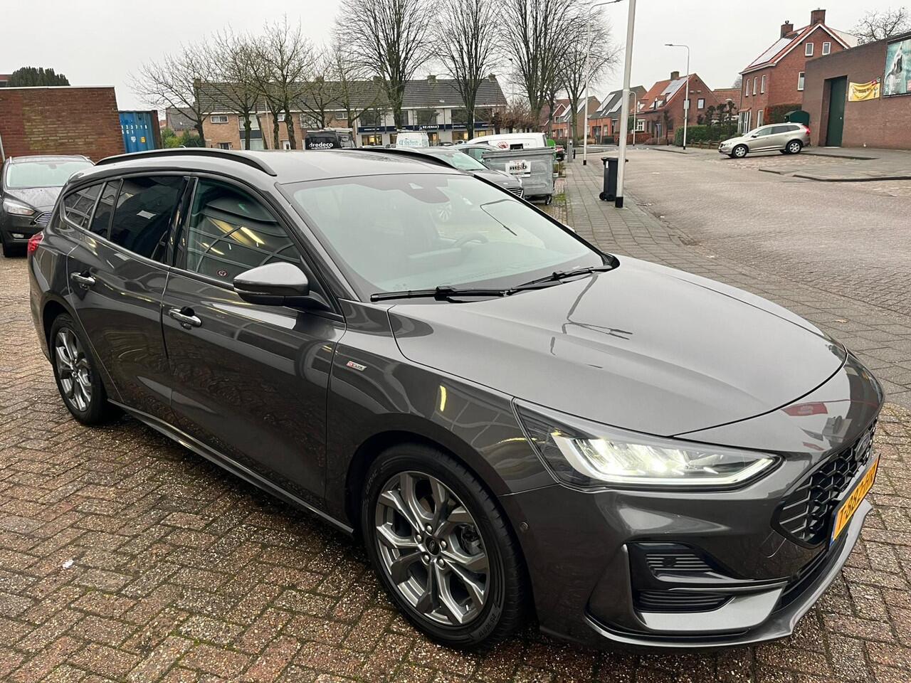 Ford FOCUS Wagon 1.0 EcoBoost 125 PK Hybrid ST Line