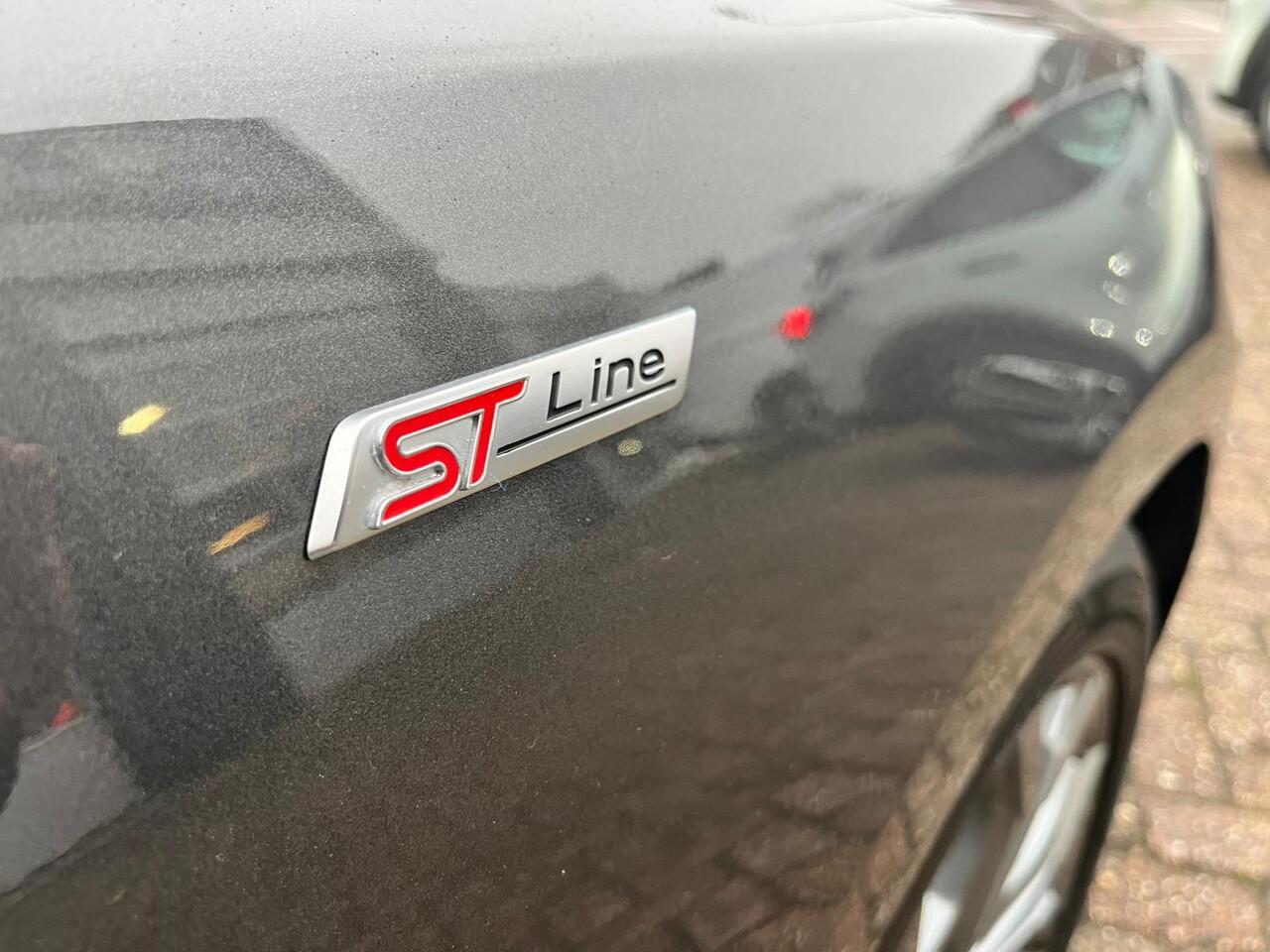 Ford FOCUS Wagon 1.0 EcoBoost 125 PK Hybrid ST Line