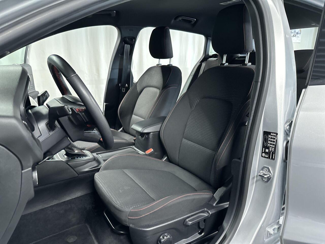 Ford FOCUS Wagon 1.0 EcoBoost Hybrid ST Line Automaat | Navi | CarPlay | LED