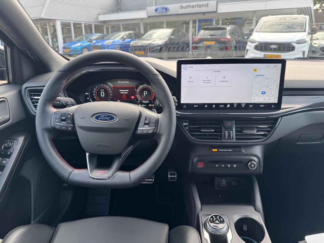 Ford FOCUS 2.3 EcoBoost ST-3 | 280pk Automaat | Performance Pack | AGR-stoelen | Winter Pack | Adaptive cruise control | Head up Display | Camera