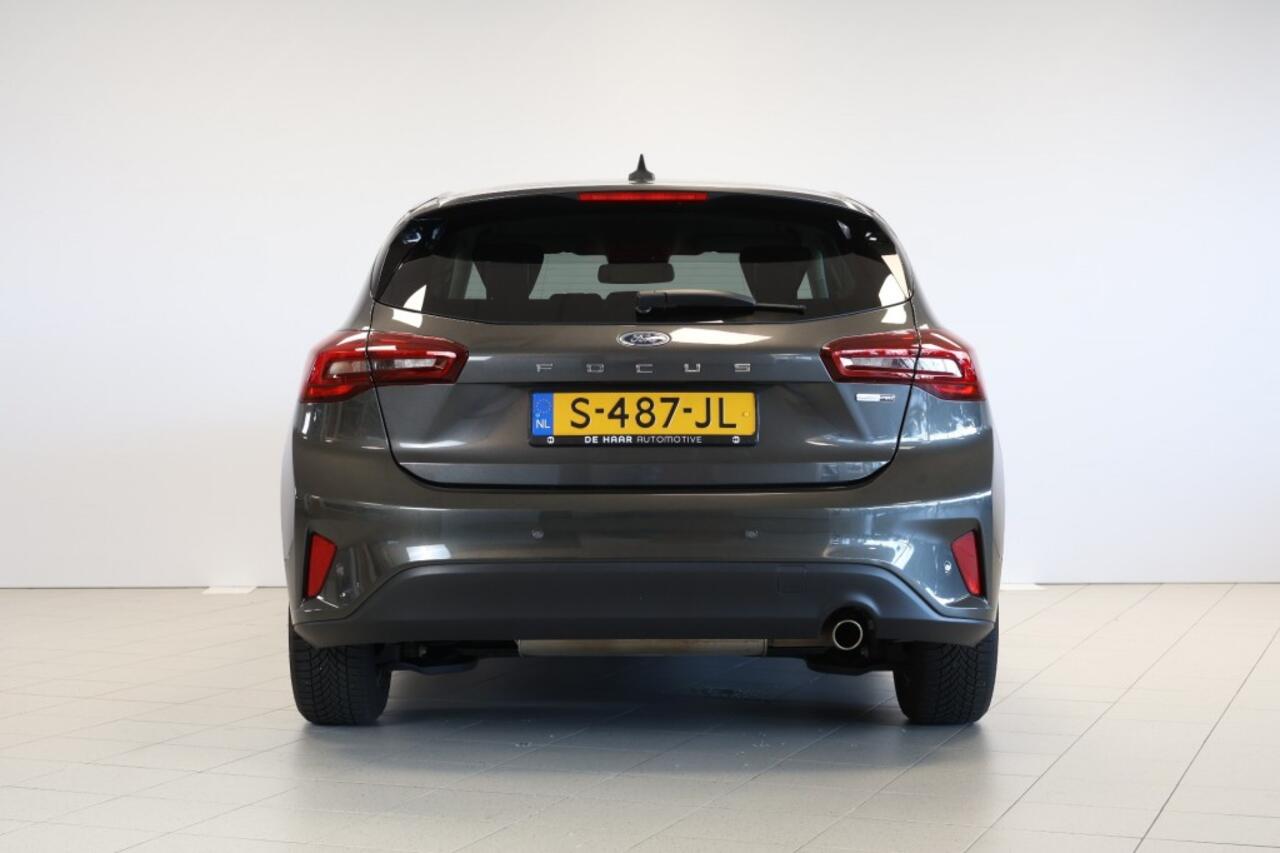 Ford FOCUS 1.0 Ecoboost Titanium - Carplay - Sensoren voor+achter