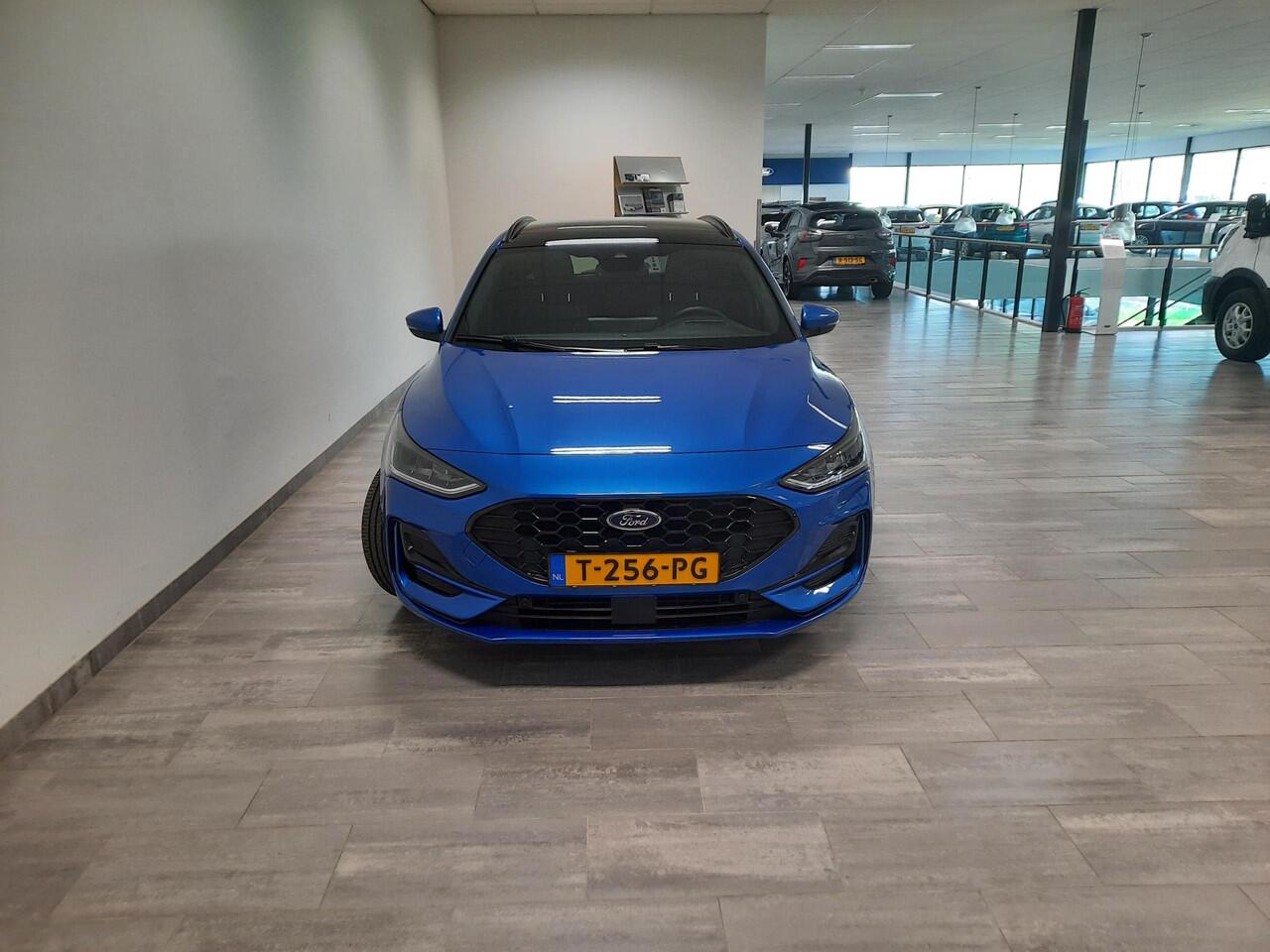 Ford FOCUS Wagon 1.0 EcoBoost 155 PK Hybrid ST Line X AUTOMAAT Ford Focus Wagon 1.0 EcoBoost 155 PK Hybrid ST Line X