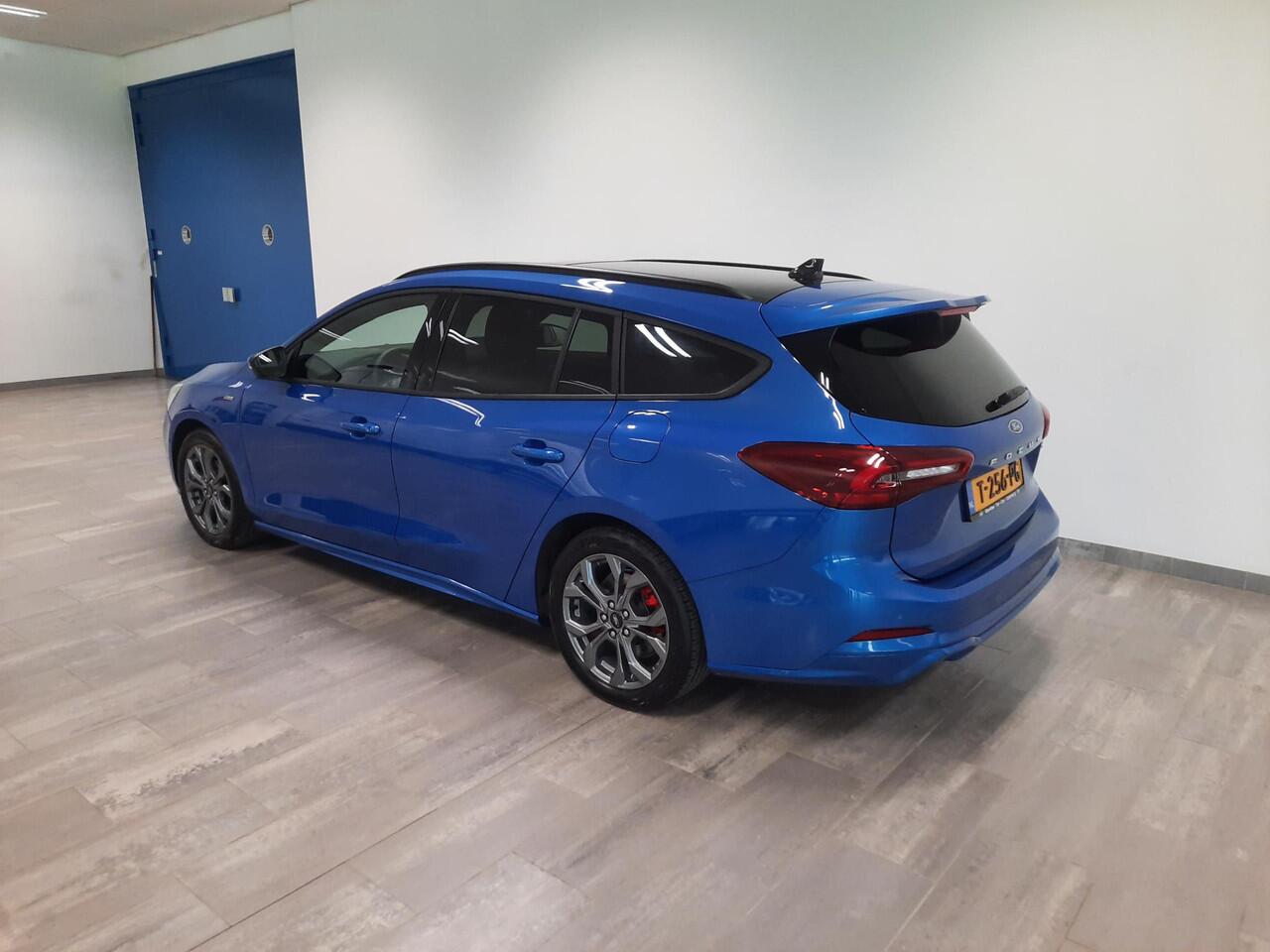 Ford FOCUS Wagon 1.0 EcoBoost 155 PK Hybrid ST Line X AUTOMAAT Ford Focus Wagon 1.0 EcoBoost 155 PK Hybrid ST Line X