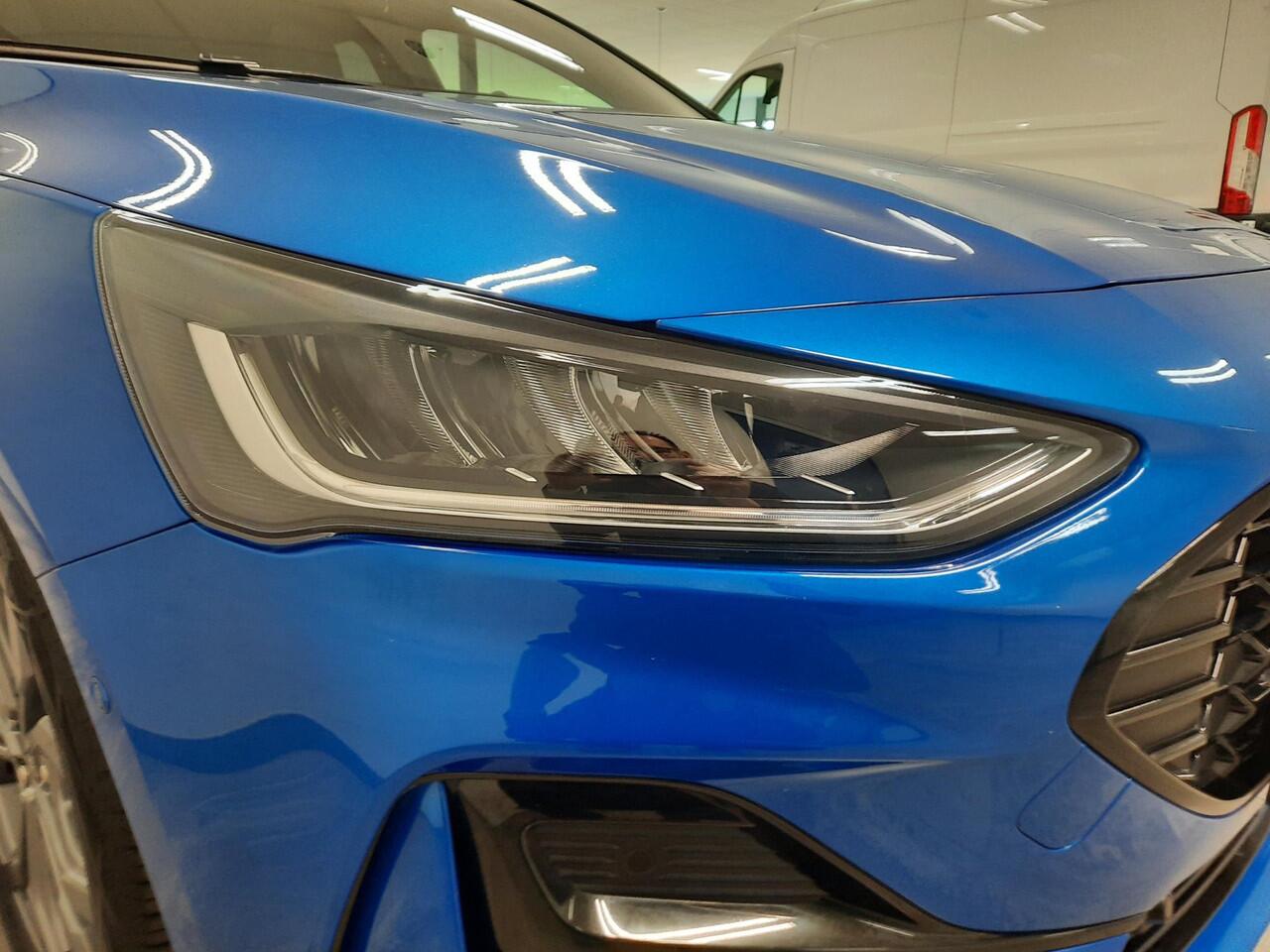 Ford FOCUS Wagon 1.0 EcoBoost 155 PK Hybrid ST Line X AUTOMAAT Ford Focus Wagon 1.0 EcoBoost 155 PK Hybrid ST Line X