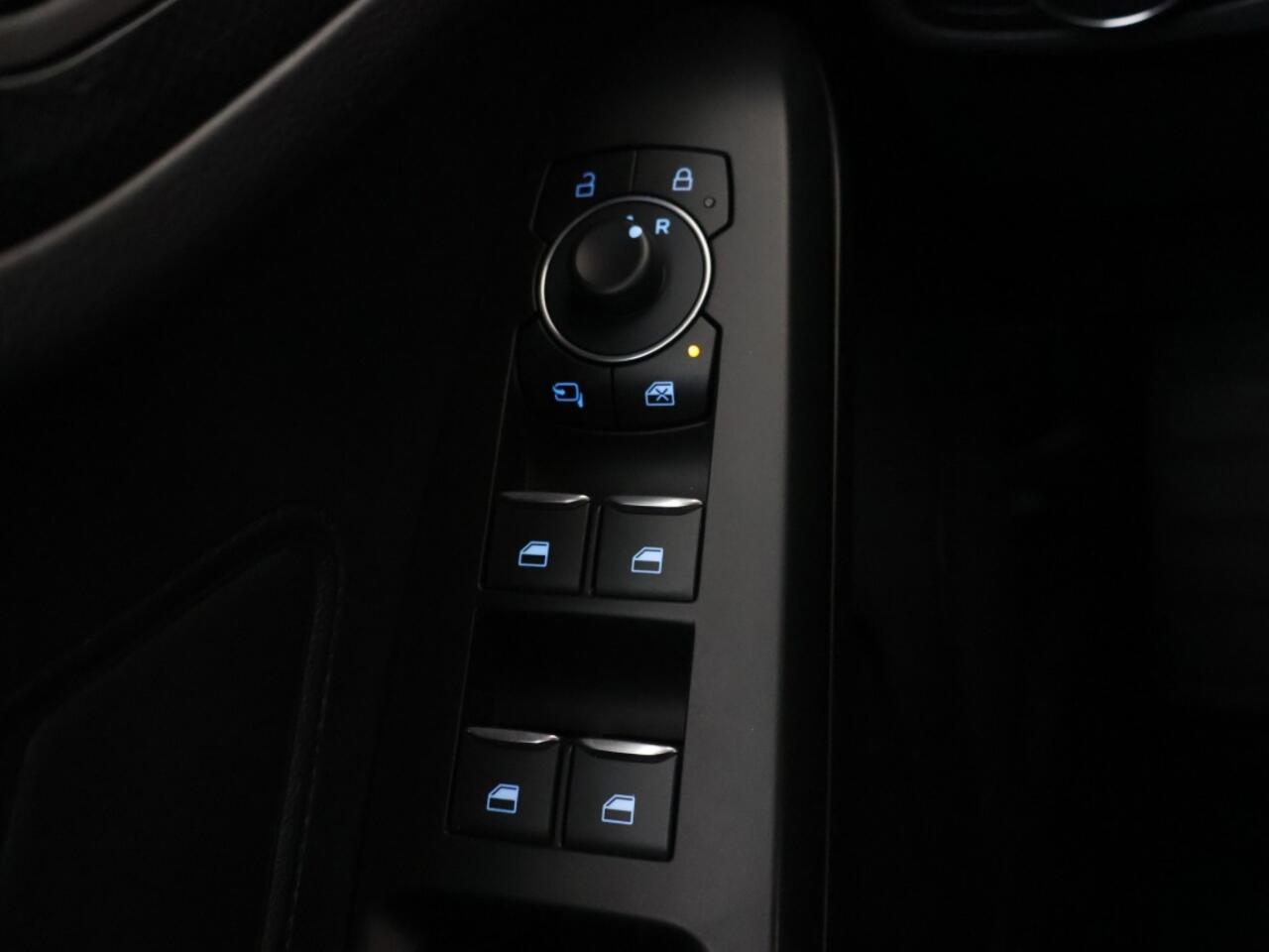 Ford FOCUS Wagon 1.0 EcoBoost Hybrid ST Line | Navi | Adapt. Cruise | Carplay