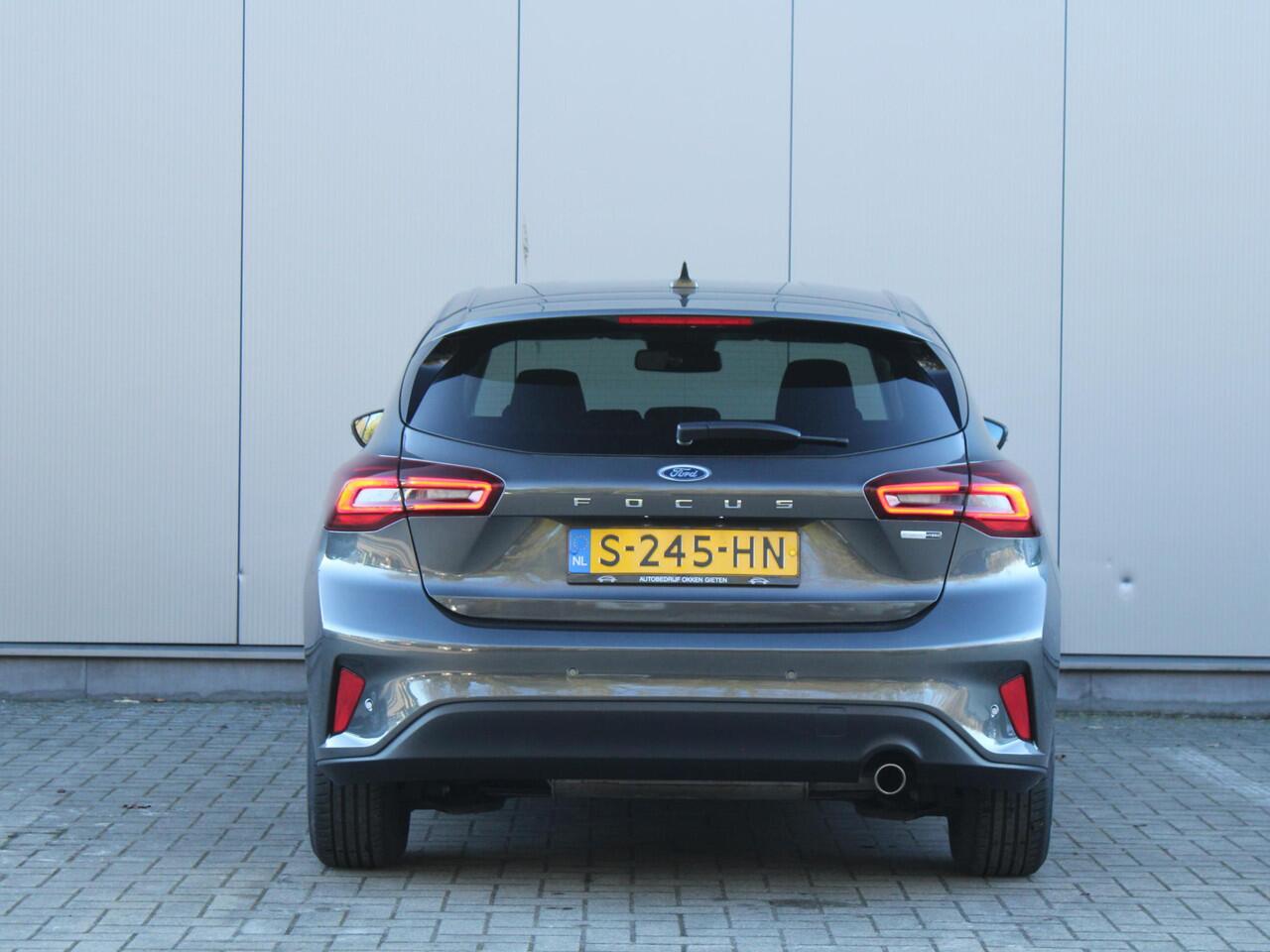 Ford FOCUS 1.0 EcoBoost Hybrid Titanium | GROOT SCHERM | Navigatie | DAB | PDC | LED
