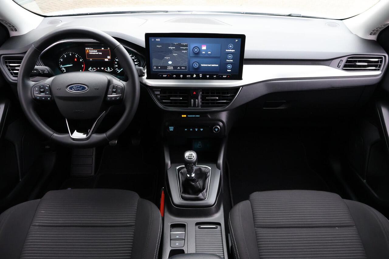 Ford FOCUS Wagon 1.0 Hybrid Titanium 1e Eigenaar | Volledig Onderh | NL-Auto | BTW | Camera | Navi | AD Cruise | Carplay | Driver Assist Pack | DAB | Full Led | Keyless