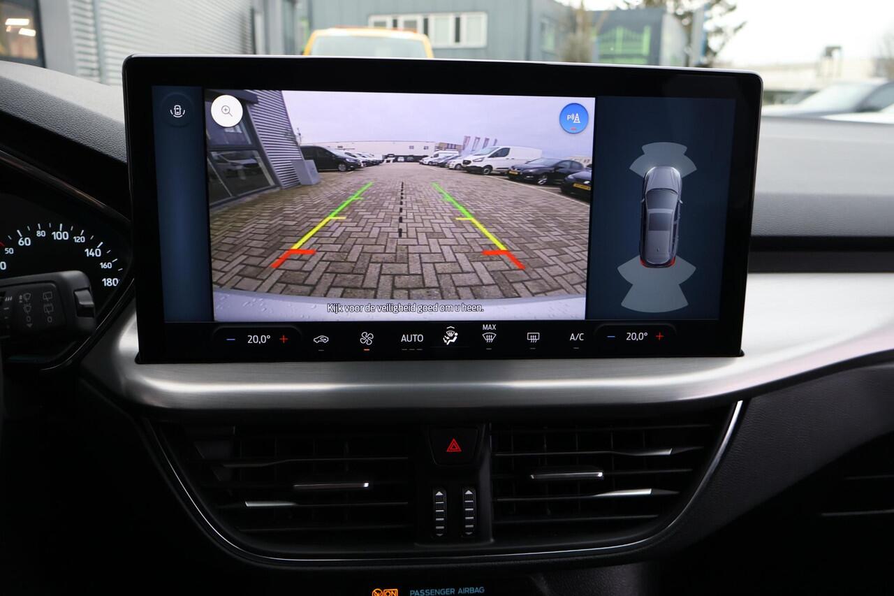 Ford FOCUS Wagon 1.0 Hybrid Titanium 1e Eigenaar | Volledig Onderh | NL-Auto | BTW | Camera | Navi | AD Cruise | Carplay | Driver Assist Pack | DAB | Full Led | Keyless