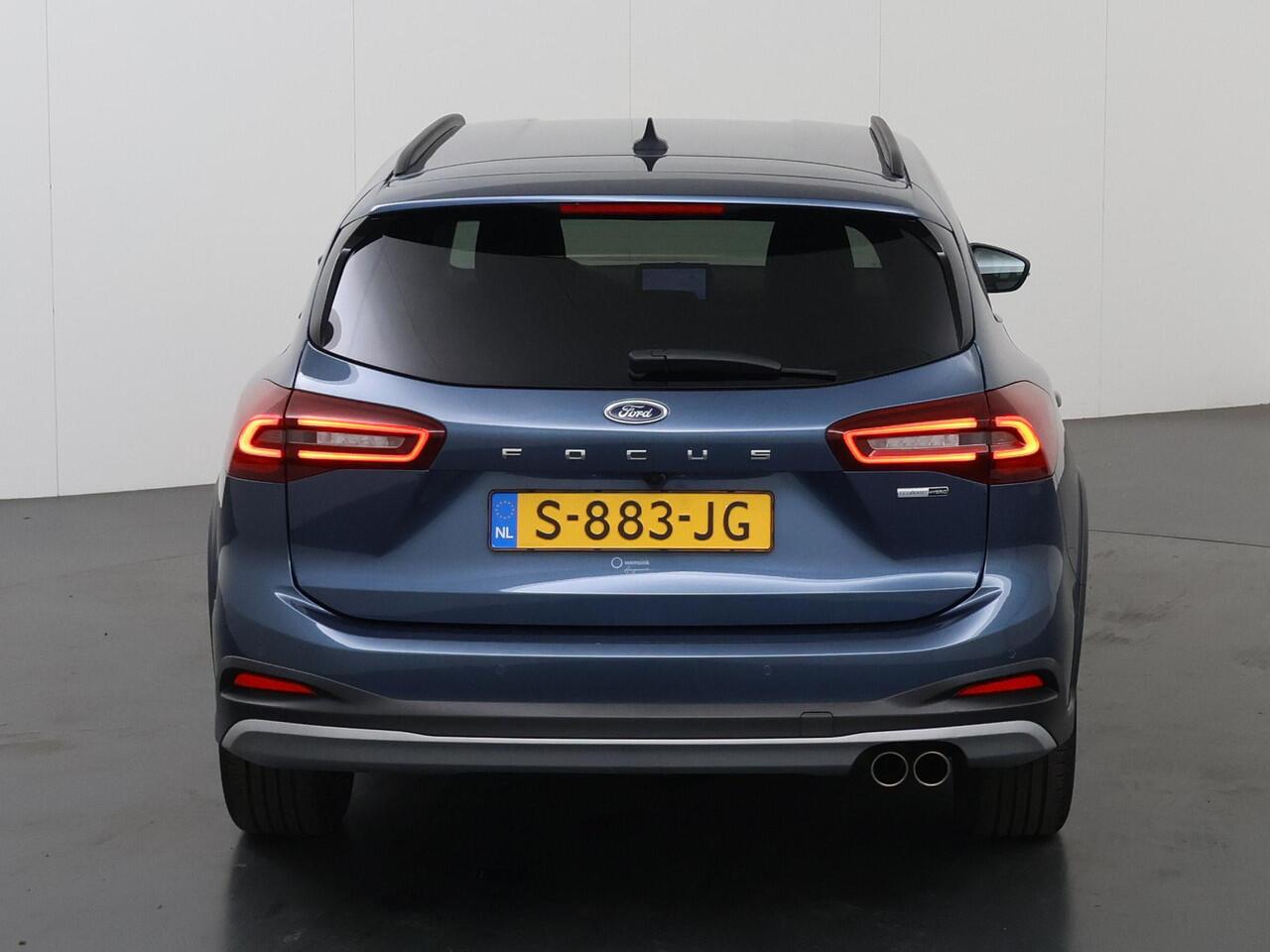 Ford FOCUS Wagon 1.0 EcoBoost Hybrid Active Style | Nieuw Model | Winterpakket | Parkeercamera | Navigatie | Climate Control | Cruise Control |