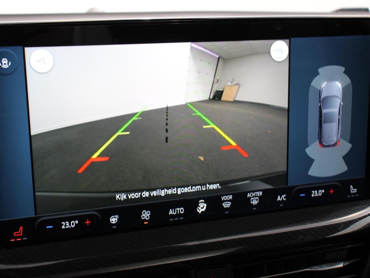 Ford FOCUS Wagon 1.0 EcoBoost 125pk mhev ST Line X | Panorama dak | Navigatie Groot scherm | Apple Carplay/Android Auto | Parkeersensoren | Camera | Driver Assistance Pack | Winter Pack | LED-koplampen | Panoramadak | Virtual Cockpit | All seasonbanden