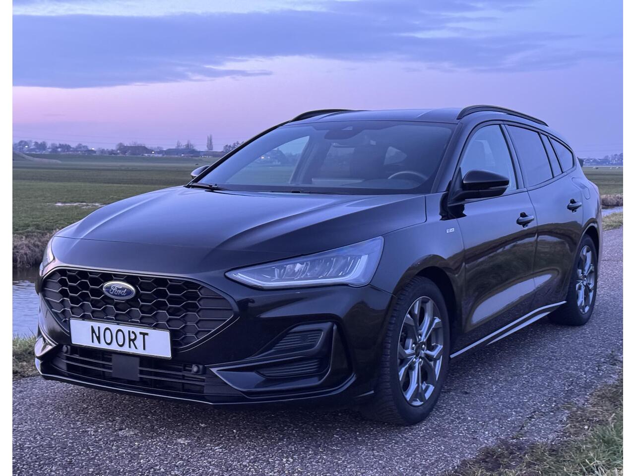 Ford FOCUS Wagon 1.0 EcoBoost Hybrid ST Line 2023 ST-line 125pk 63.000km Garantie vele opties