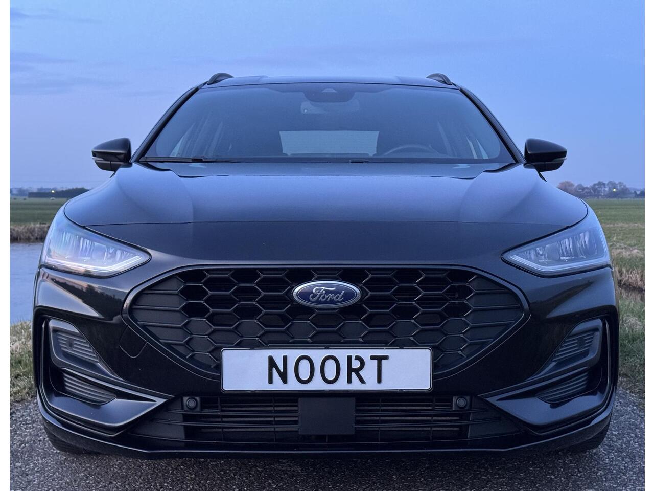Ford FOCUS Wagon 1.0 EcoBoost Hybrid ST Line 2023 ST-line 125pk 63.000km Garantie vele opties
