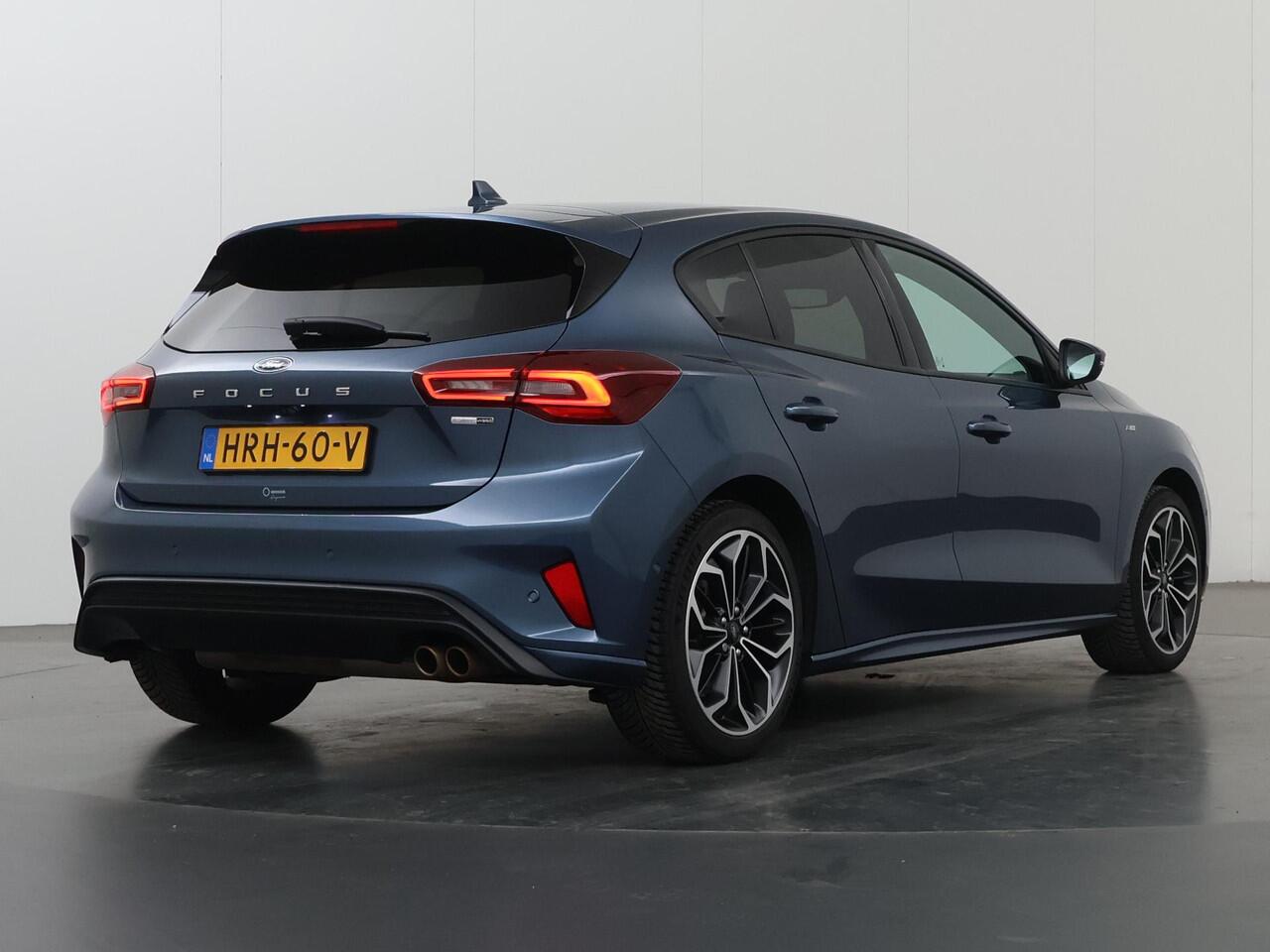 Ford FOCUS 1.0 EcoBoost Hybrid ST Line Style | Winterpack | Cruise Control Adaptief | Dodehoekdetectie | Parkeercamera |