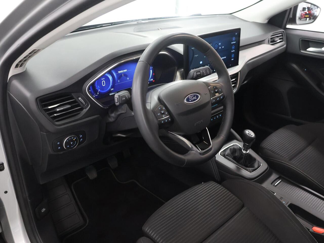 Ford FOCUS Wagon 1.0 EcoBoost Hybrid Titanium X | Navigatie | B&O Audio | Parkeercamera | Cruise Control | Apple Carplay/Android Auto |