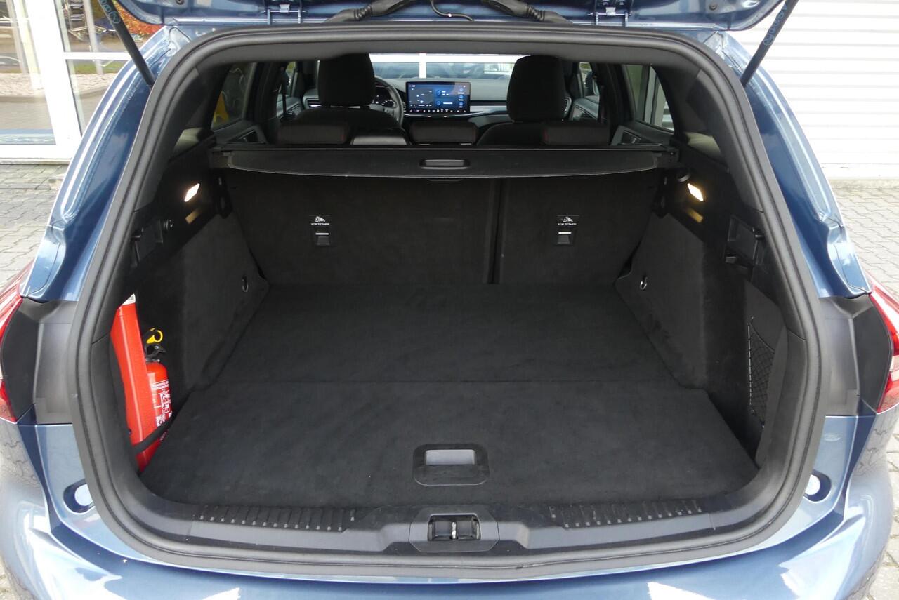 Ford FOCUS Wagon 1.0 EcoBoost Hybrid ST Line GROOT SCHERM, WINTER PACK, CRUISE, CLIMA, NAVI, PDC V&A, APPLE CARPLAY/ANDROID AUTO, LANE ASSIST, 83.707KM