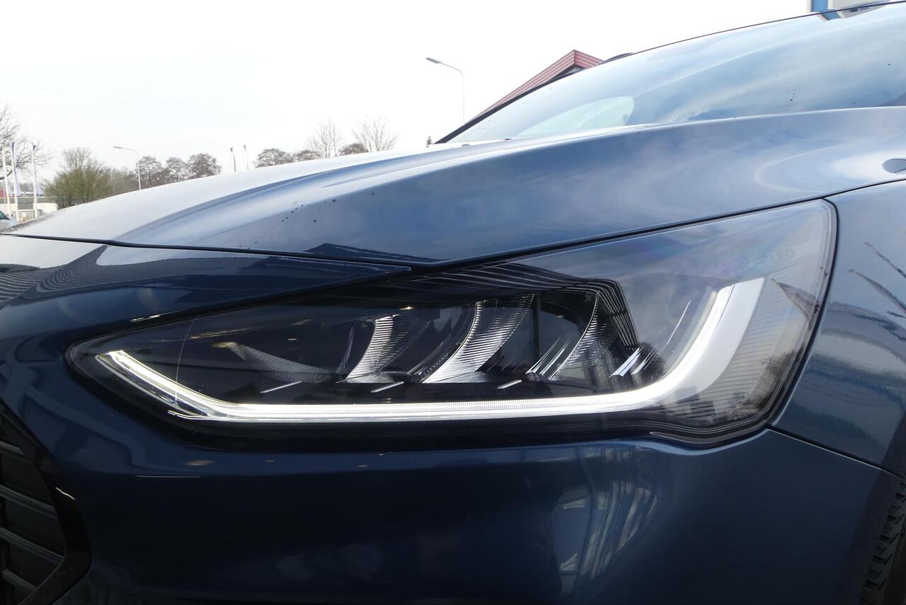 Ford FOCUS Wagon 1.0 EcoBoost Hybrid ST Line GROOT SCHERM, WINTER PACK, CRUISE, CLIMA, NAVI, PDC V&A, APPLE CARPLAY/ANDROID AUTO, LANE ASSIST, 83.707KM